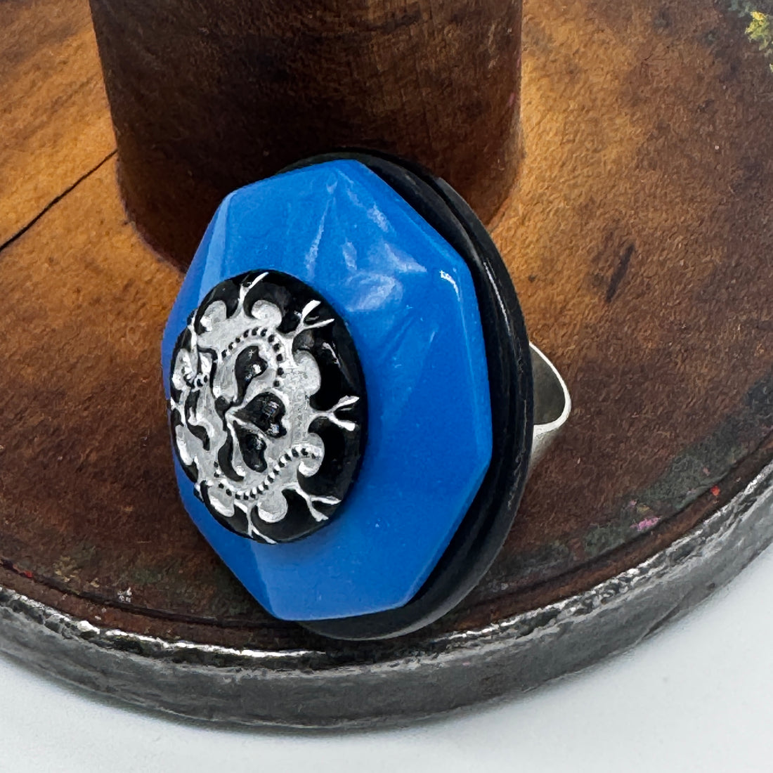 Black and Blue Vintage Button Vault Cocktail Ring