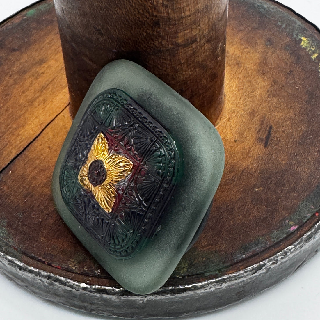 Gray Square Vintage Button Vault Cocktail Ring
