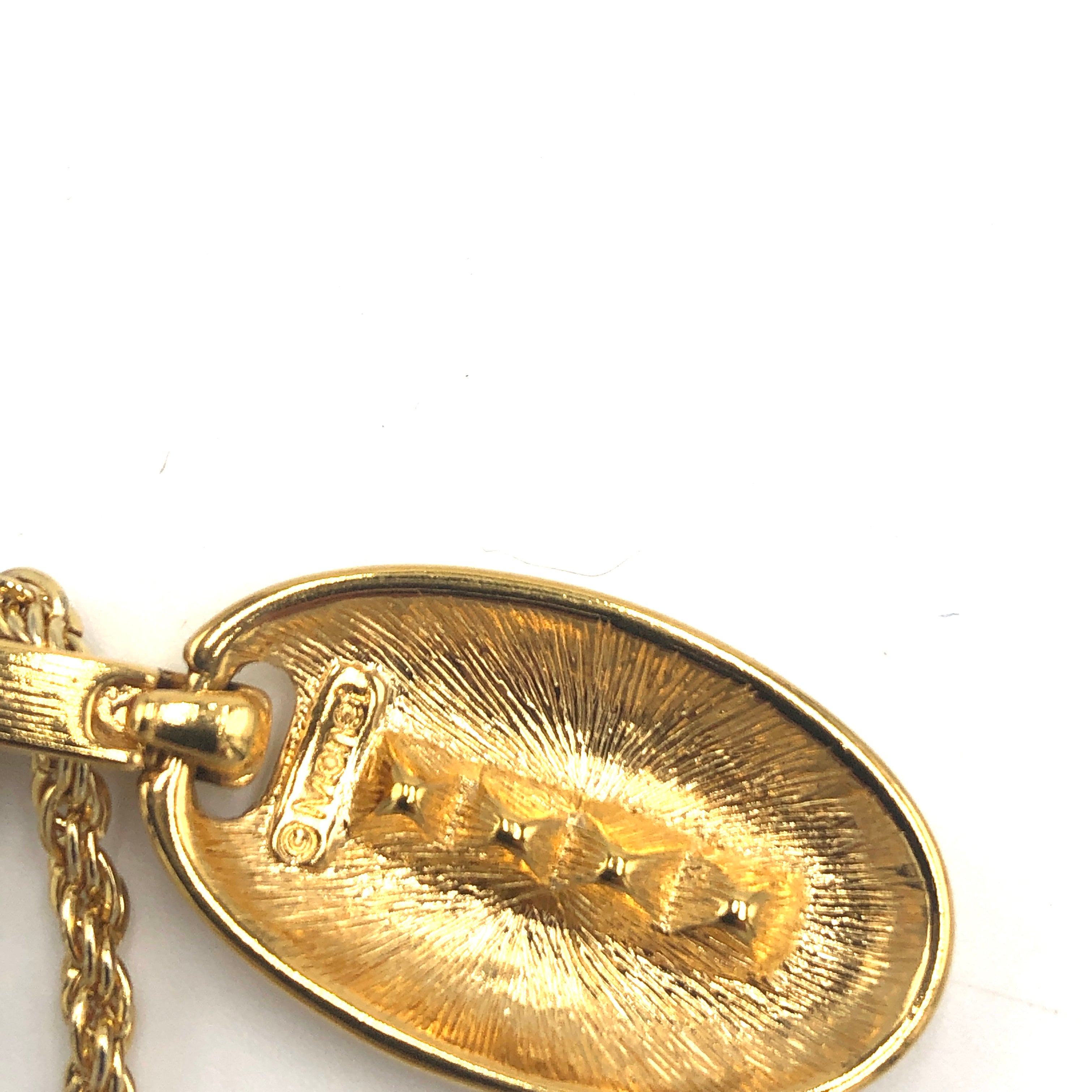 Finery Vintage Necklace - Gold