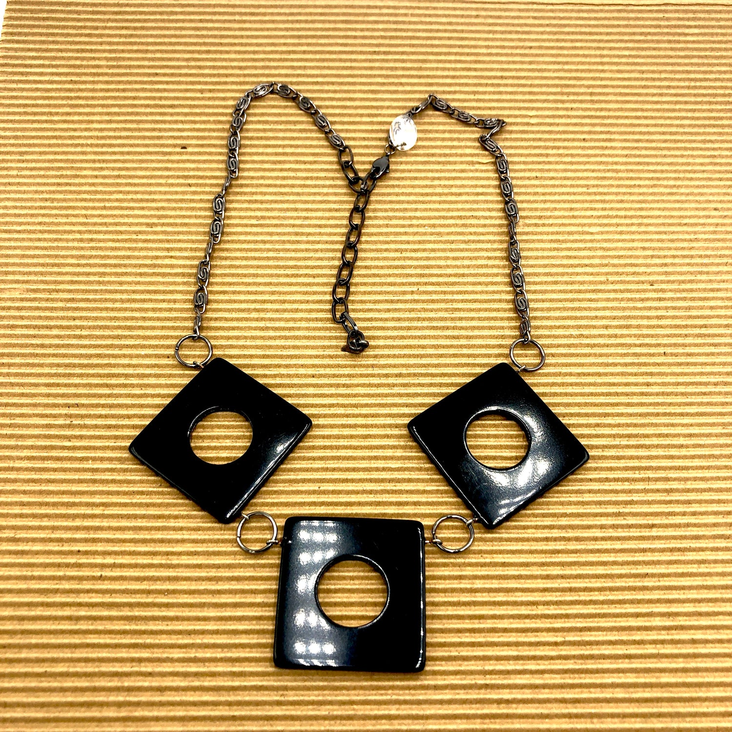 Black &amp; Figaro Chain Necklace