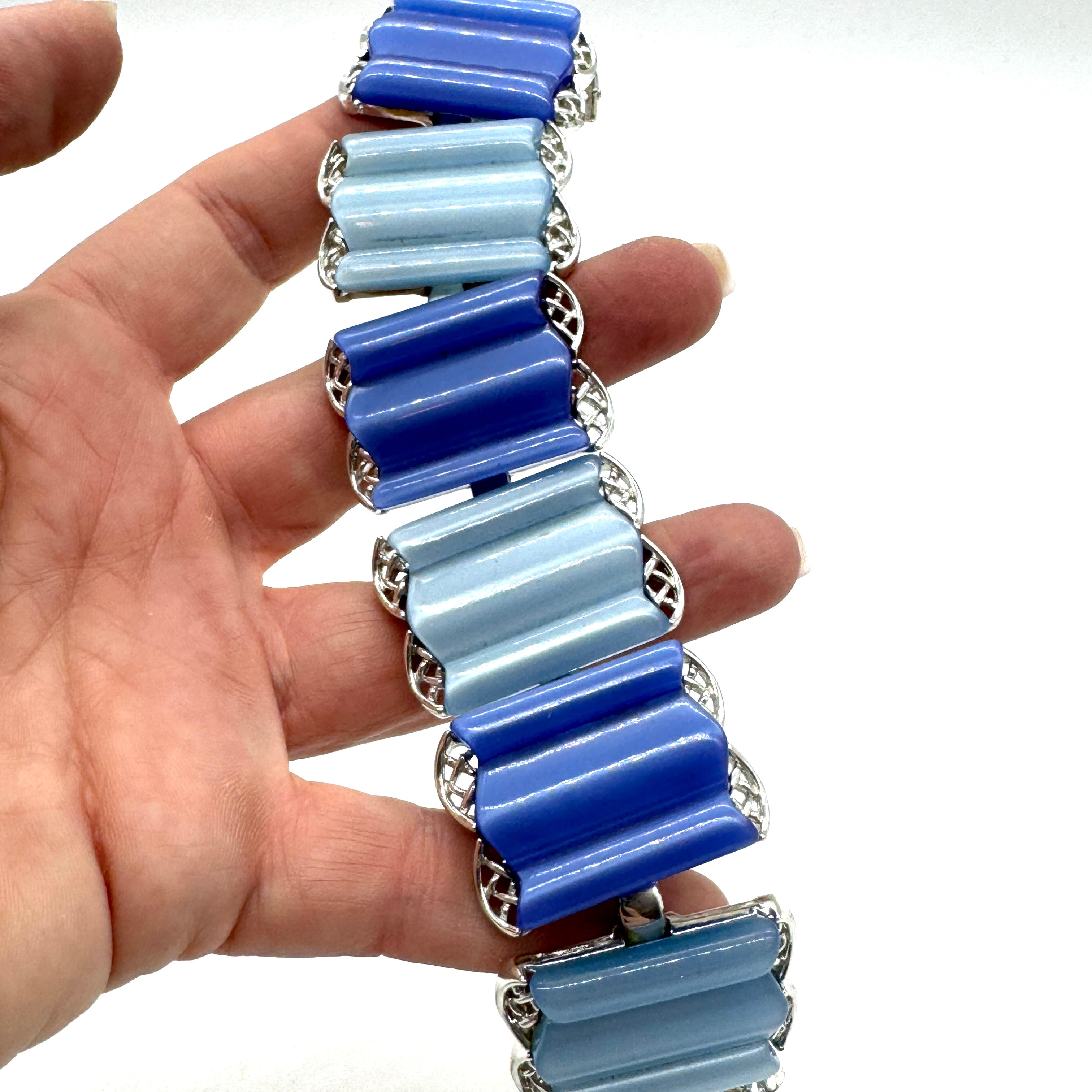 Vintage Blues Thermoset Bracelet
