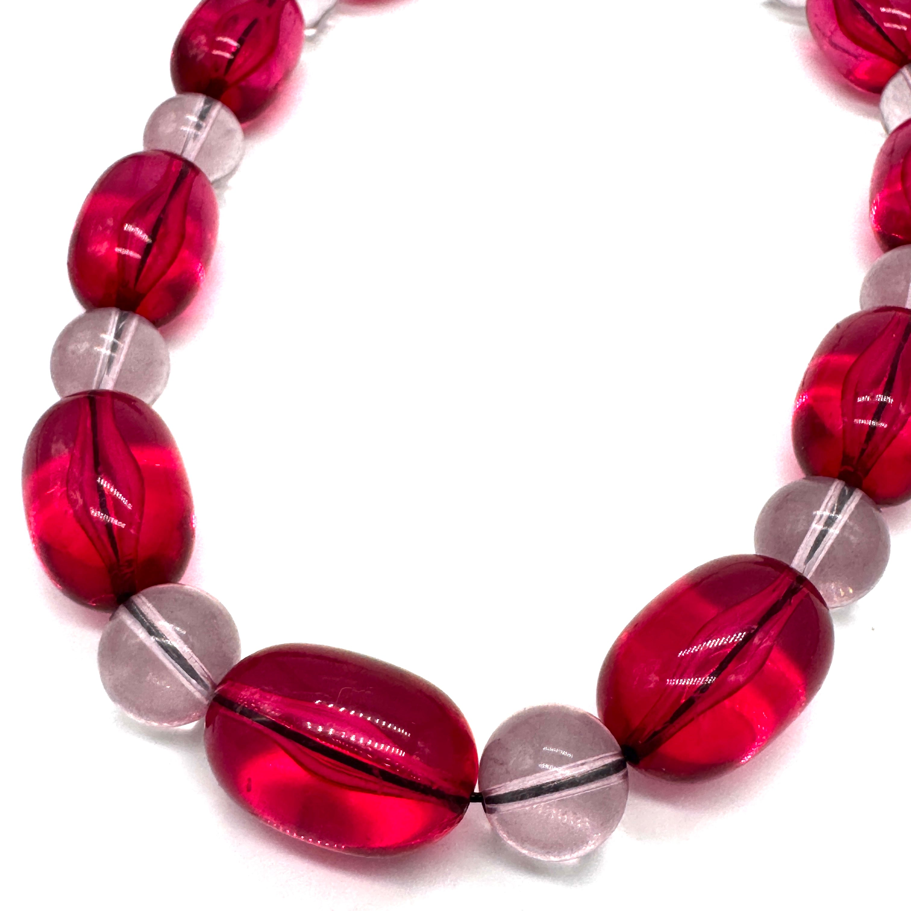 Cranberry Kiss Marco Necklace