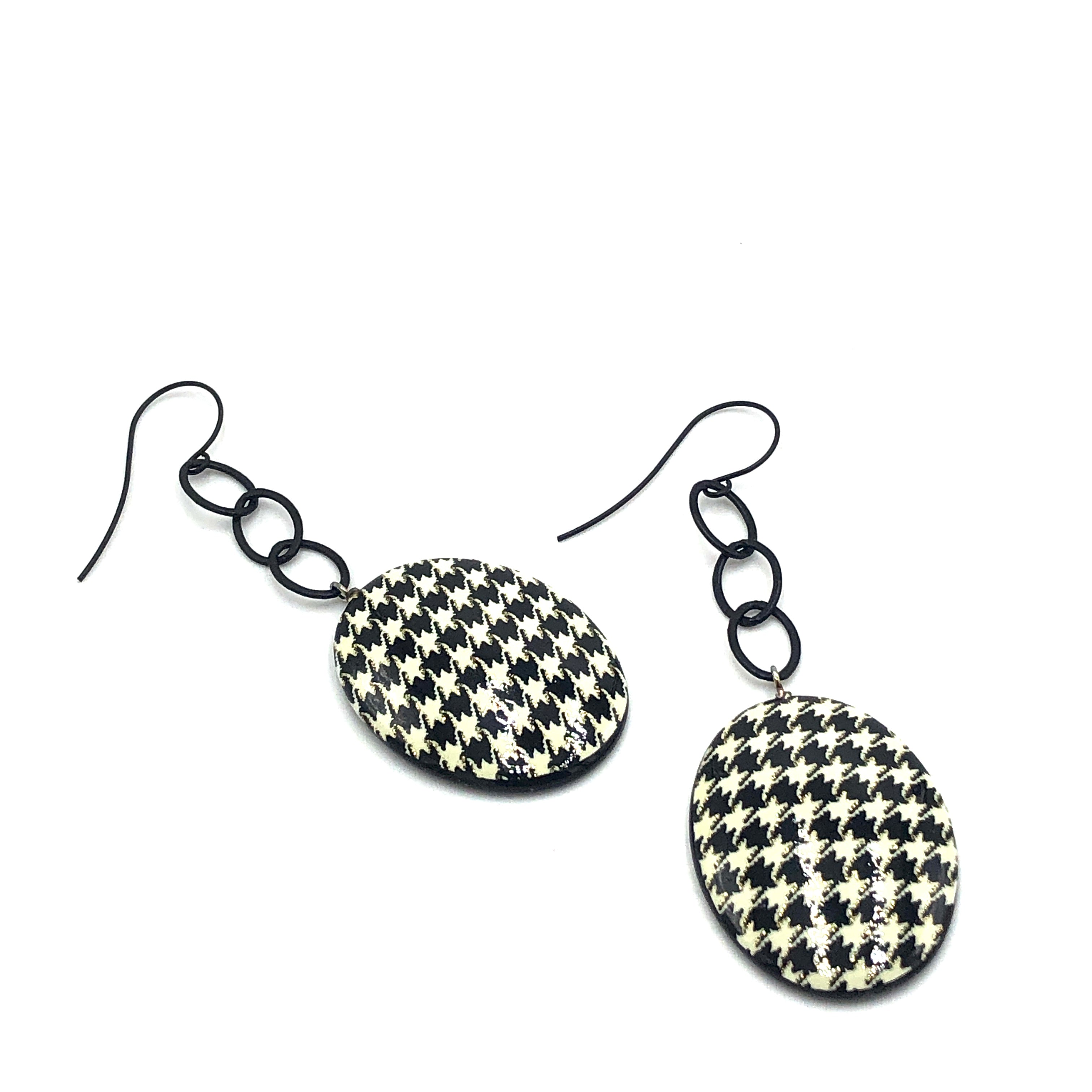 Houndstooth with Sparkle Chain Drop Earrings