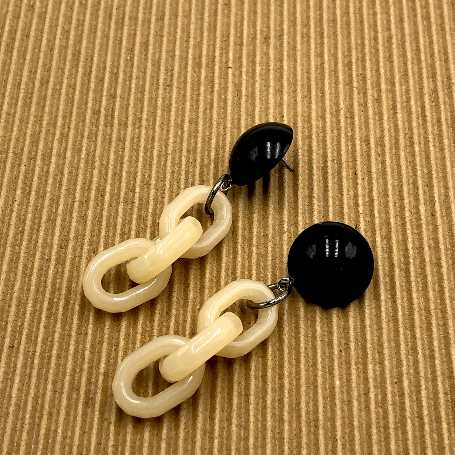 Black &amp; Ecru Luster Chain Earrings