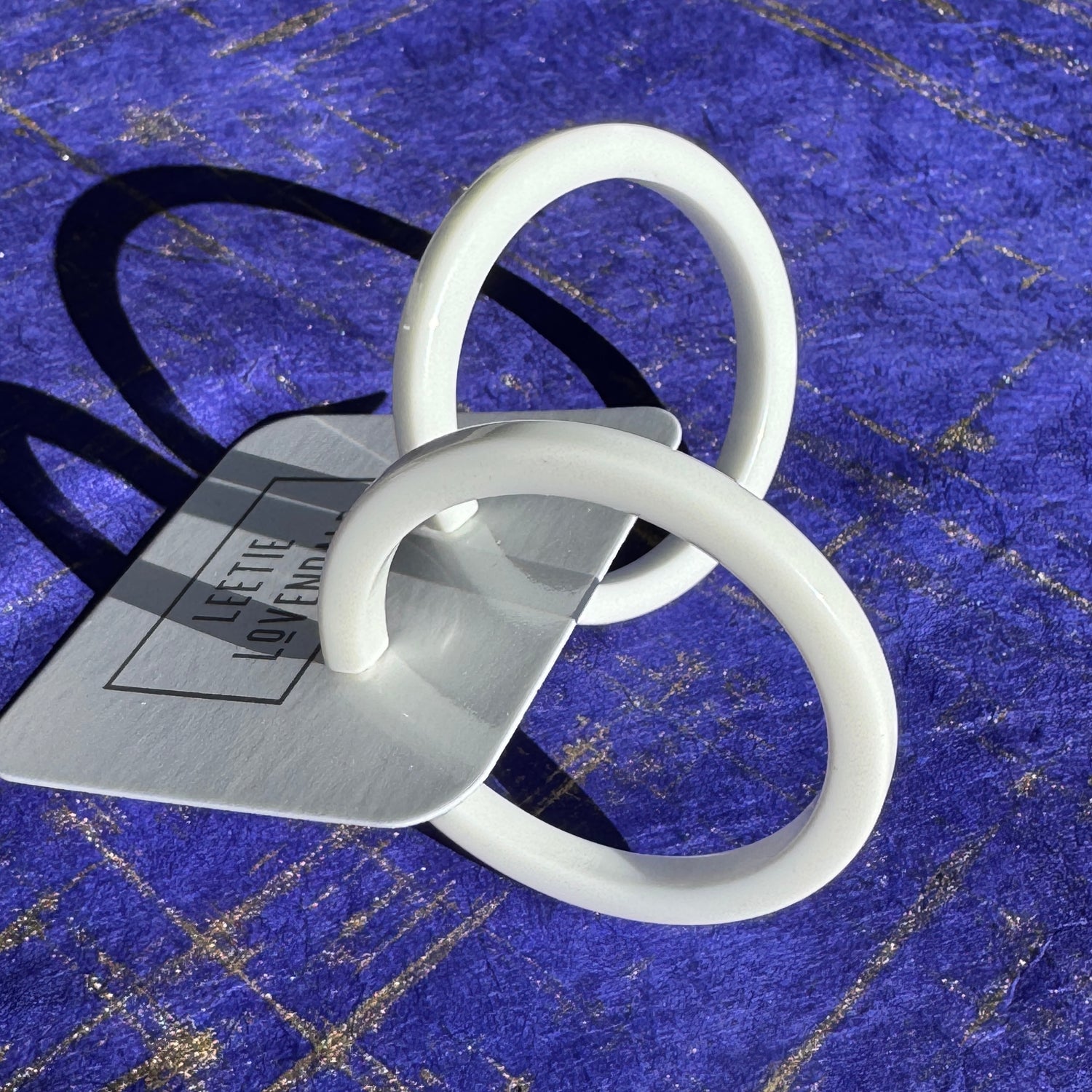 White Vintage Mondo Hoop Earrings