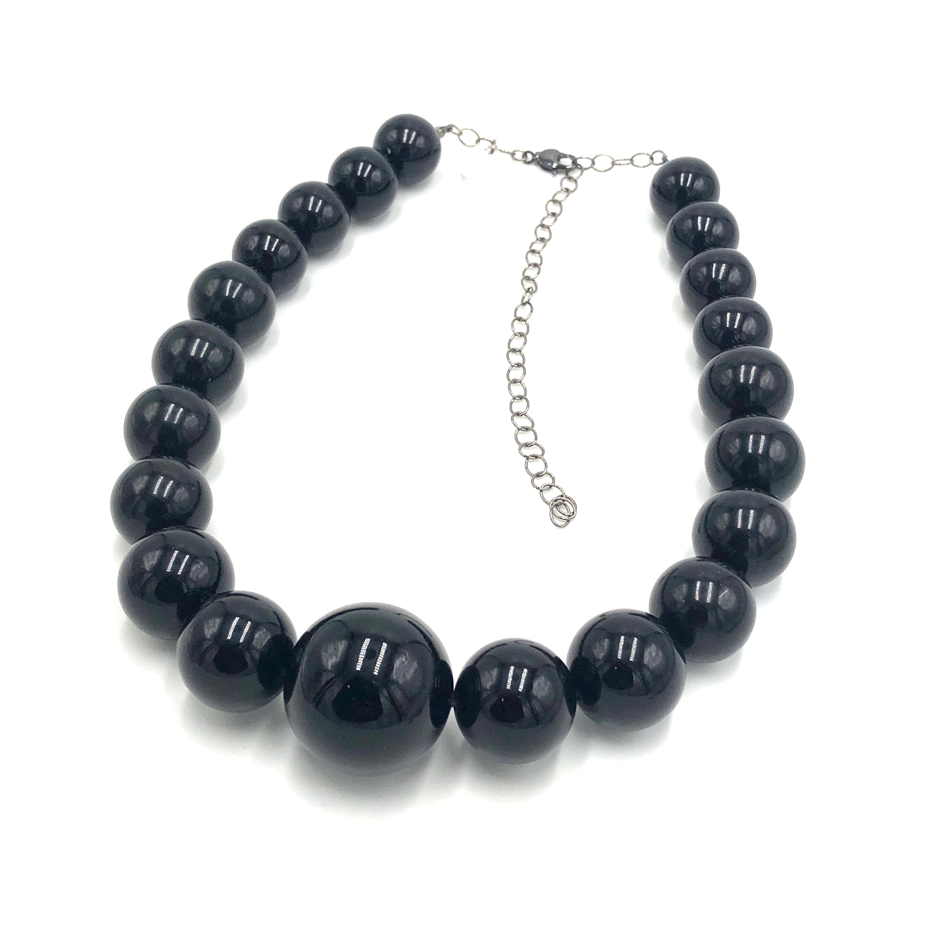Chunky Graduated Black Necklace