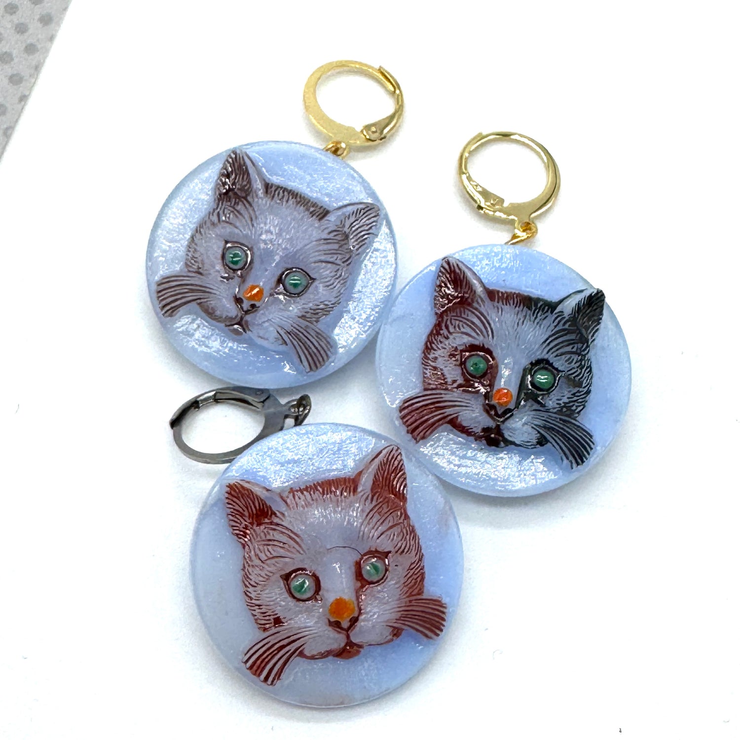 Cat Lady Charms! Vintage Glass Cats!