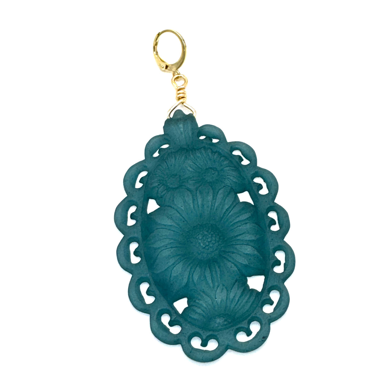 The Leetie Pendant &amp; Charm Bar