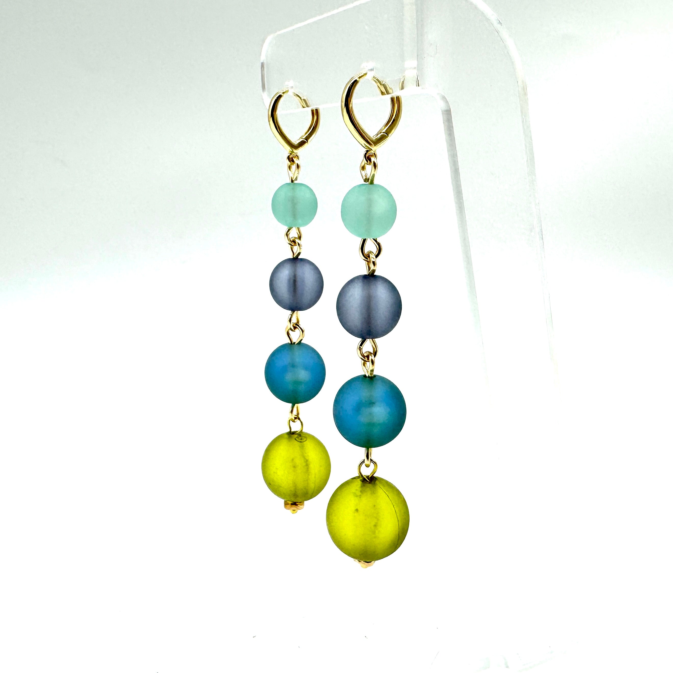 drop earrings