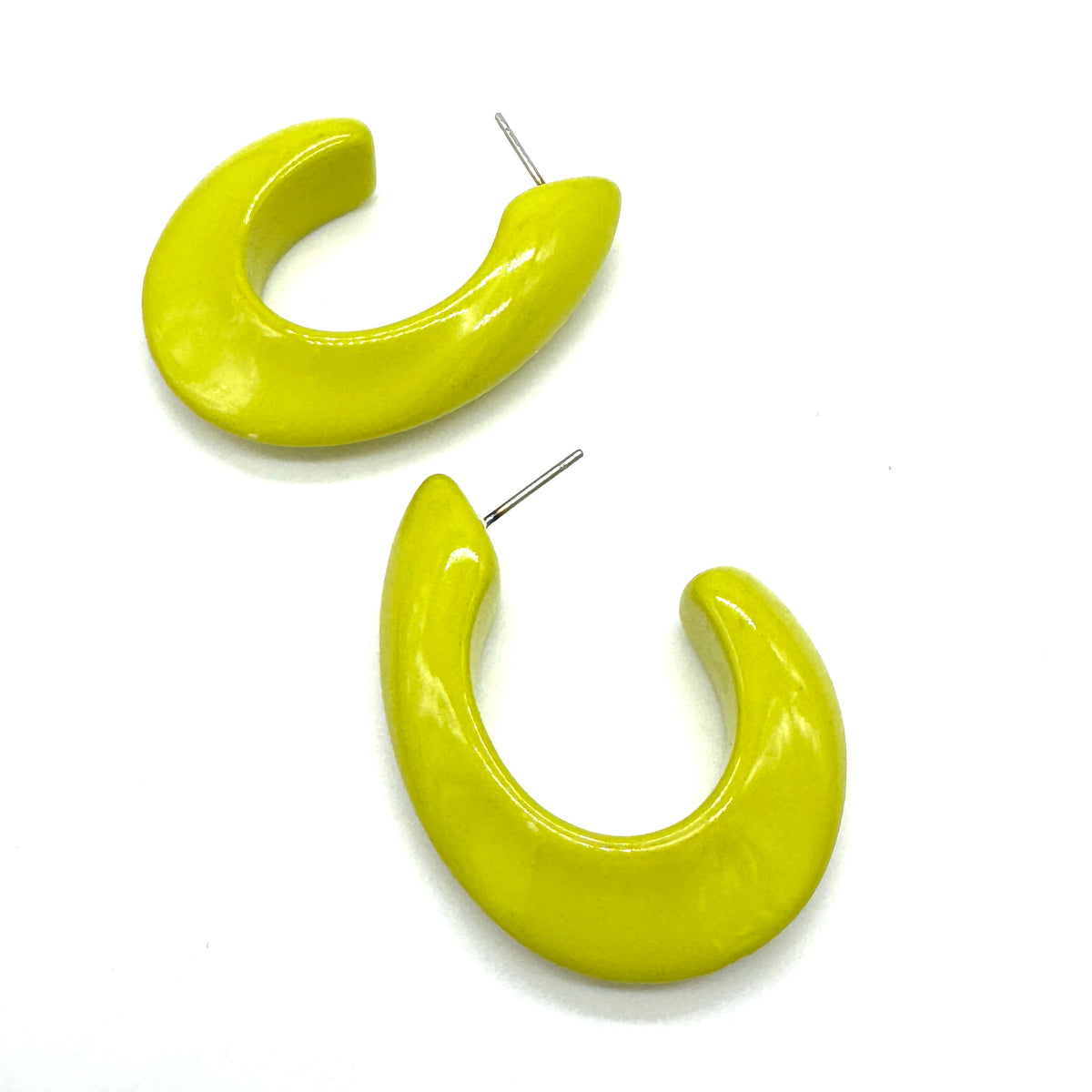 Shizuku Oval Hoop Earrings