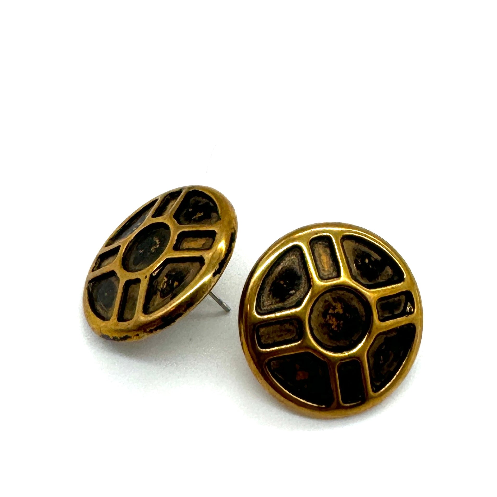 bronze and black stud