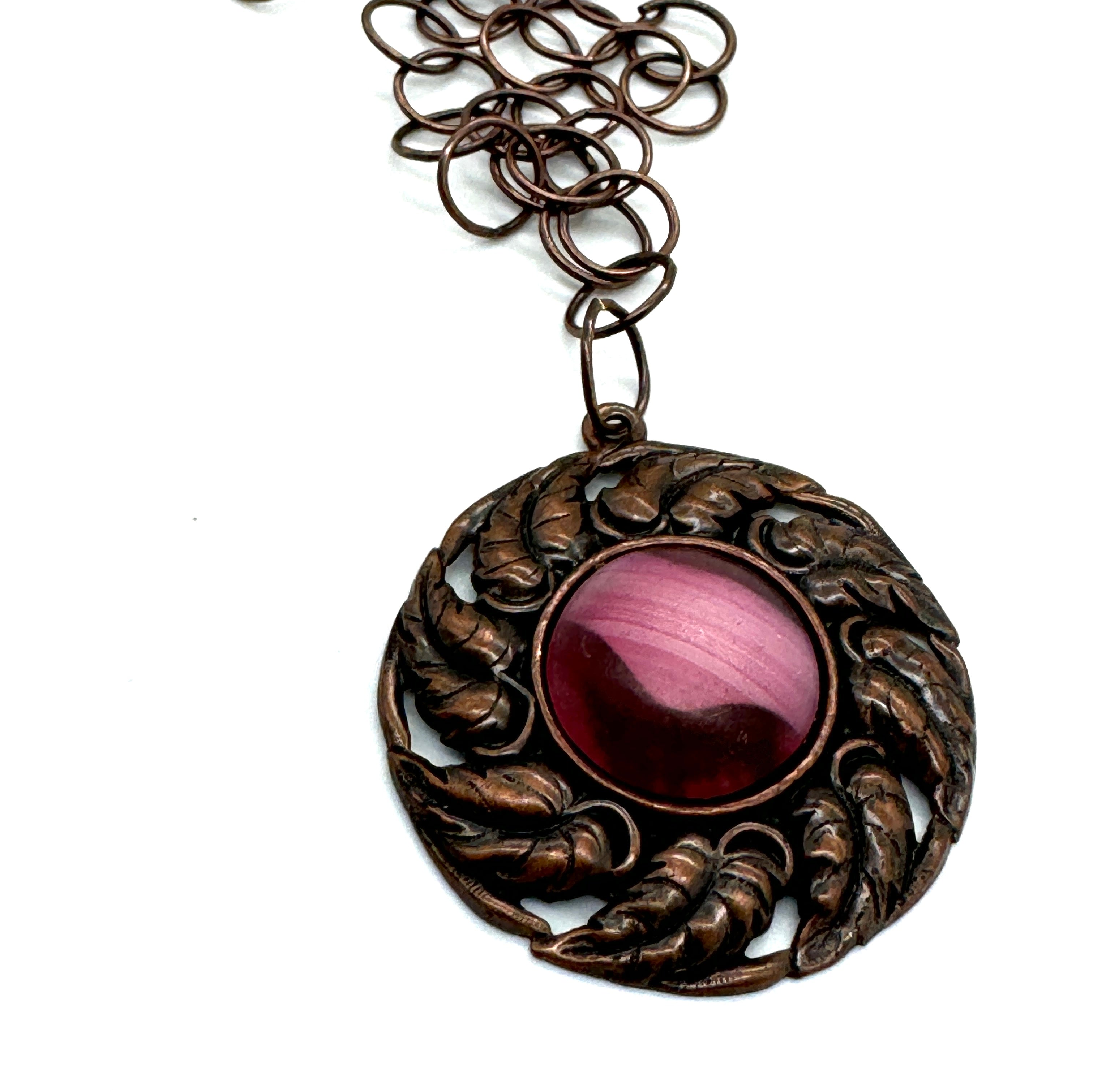 Lady Whistleton Medallion Necklace - Fuchsia Porphyr &amp; Antique Copper