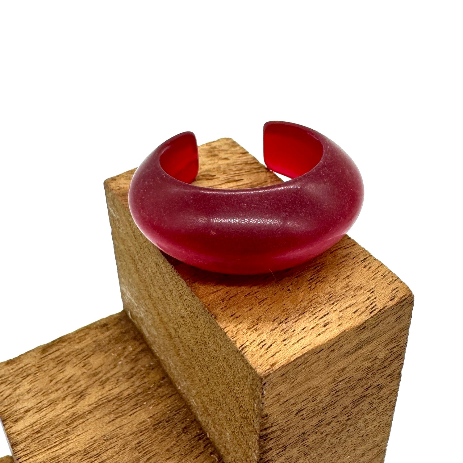 RARE Vintage Ruby Glow C-Lucite Ring