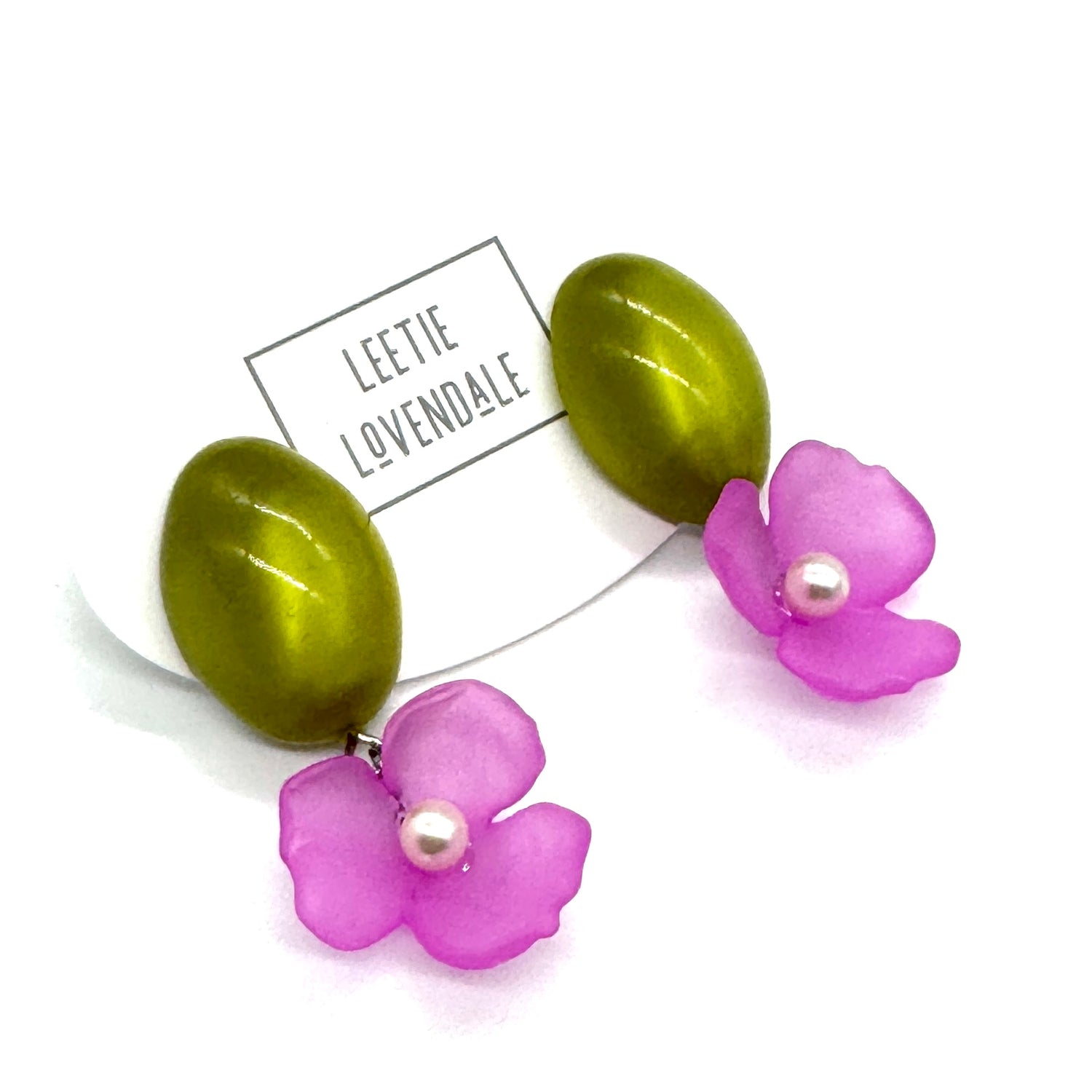 Flounce Flower 3 Petal Earrings