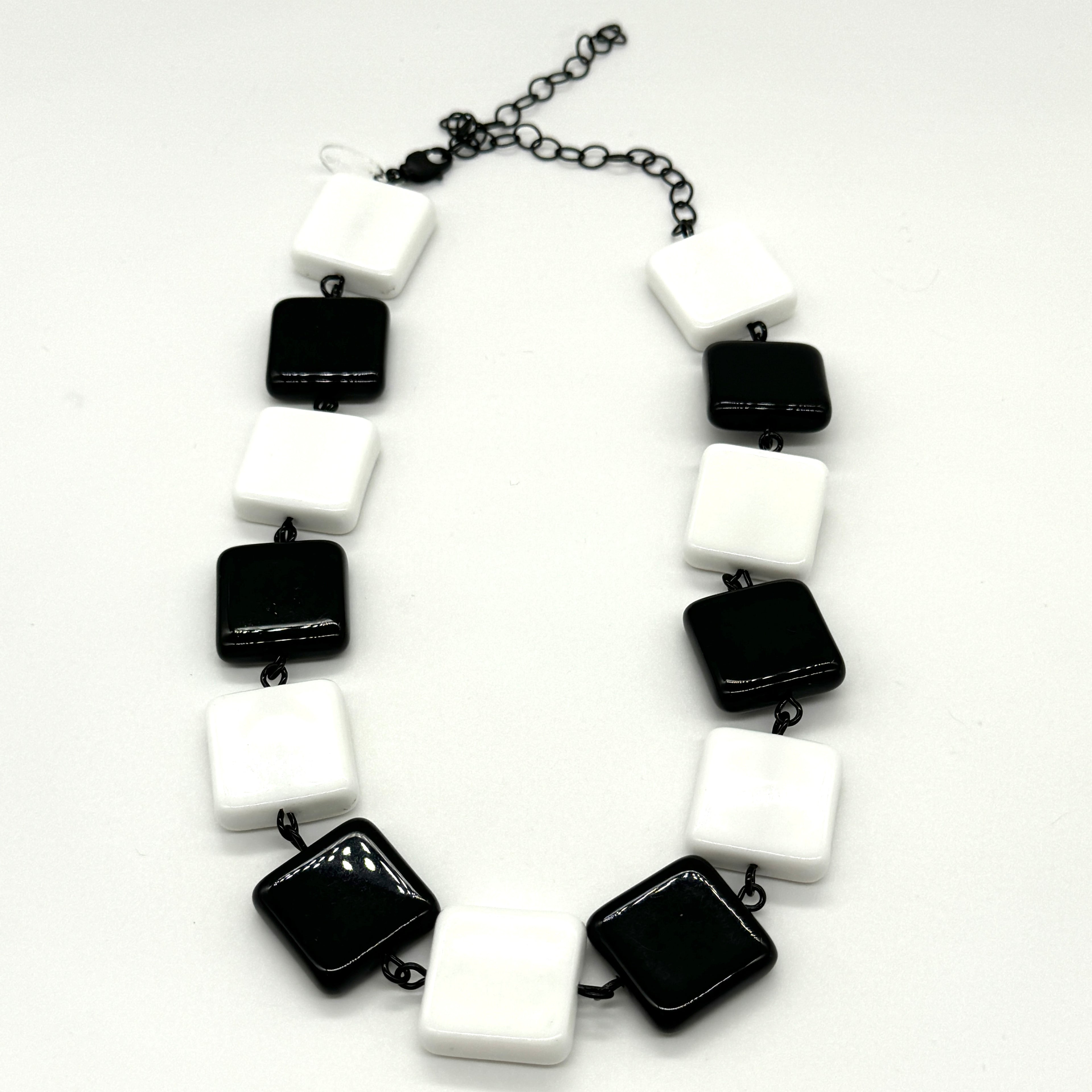 Black &amp; White Geometric Amelia Necklace