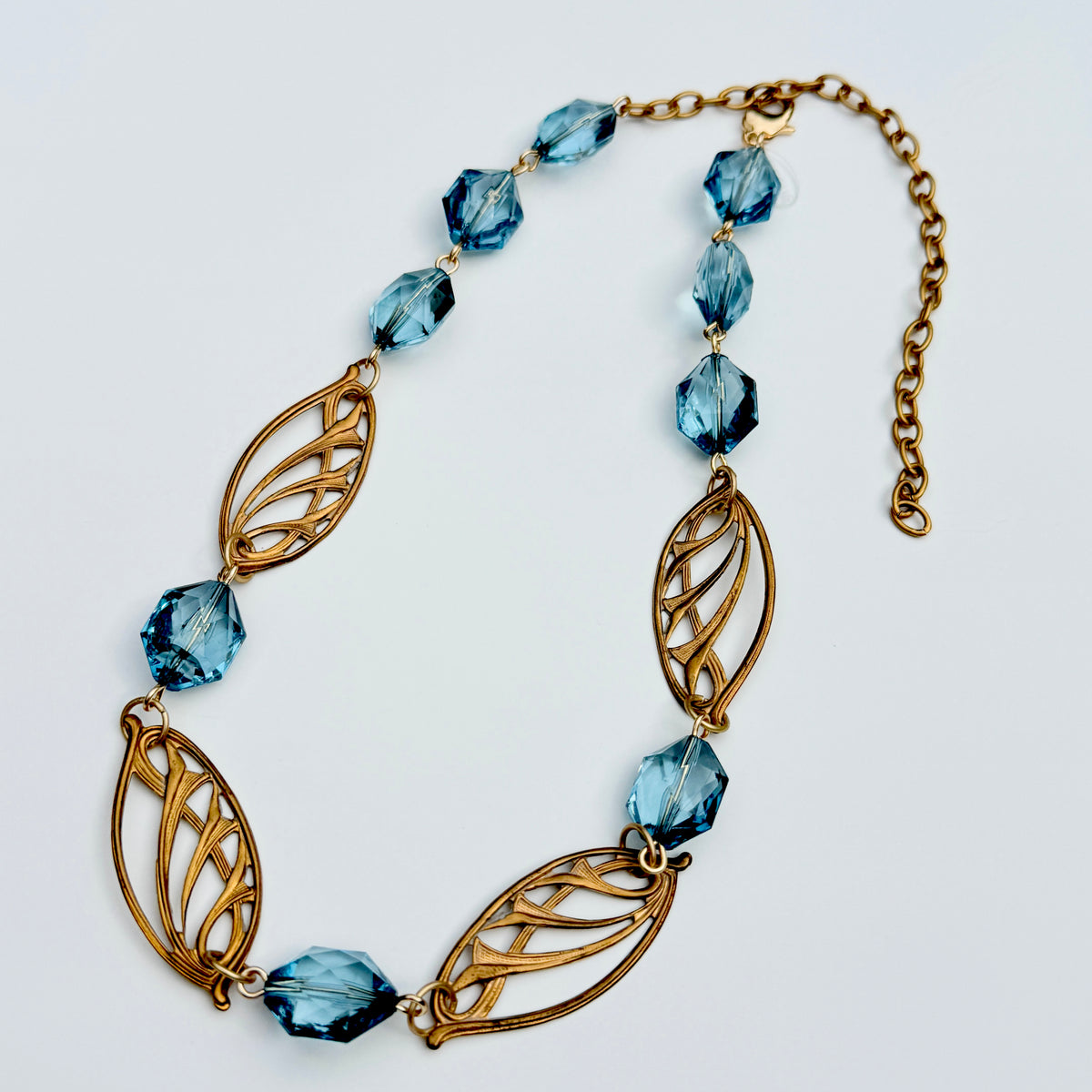 Blue Belle Époque Necklace