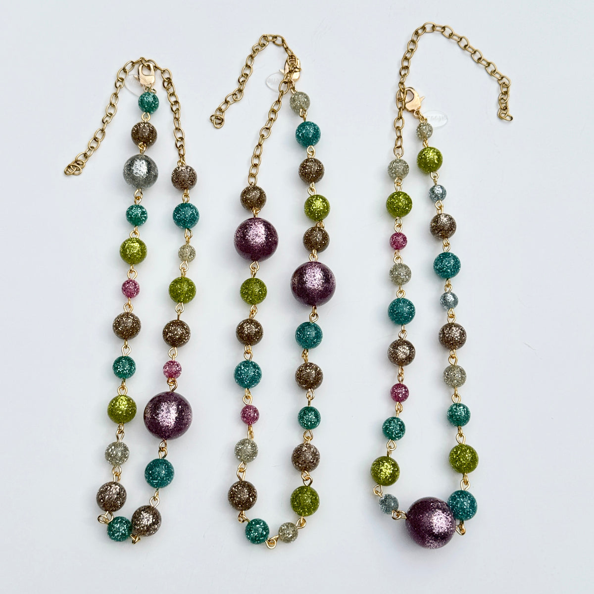 Merry Mix-Up Glitter Amelia Necklace