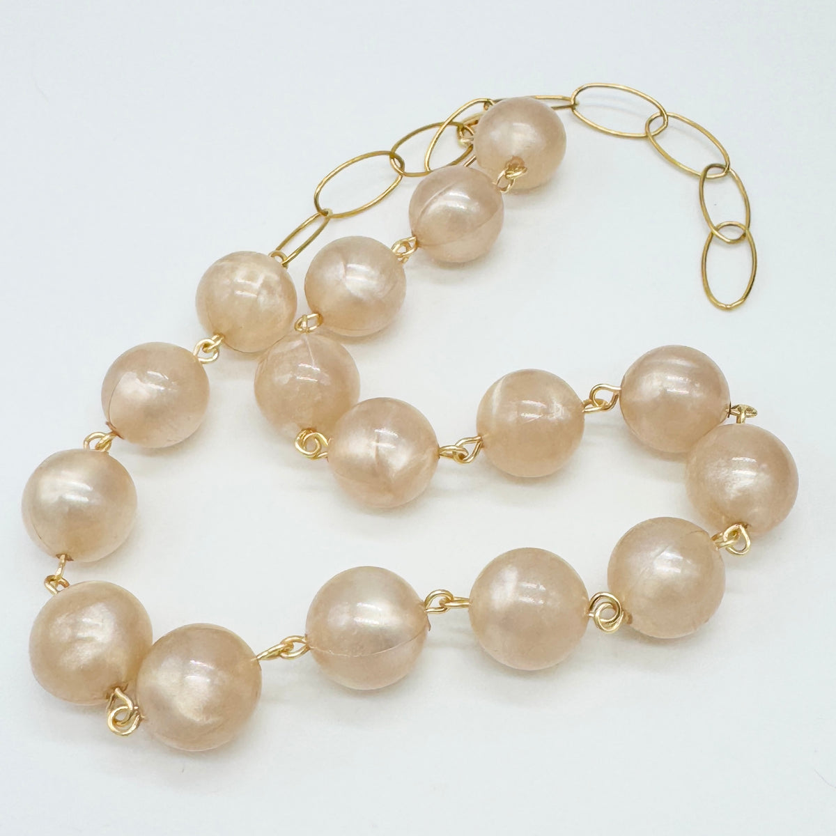 Beige Behavior Amelia Necklace