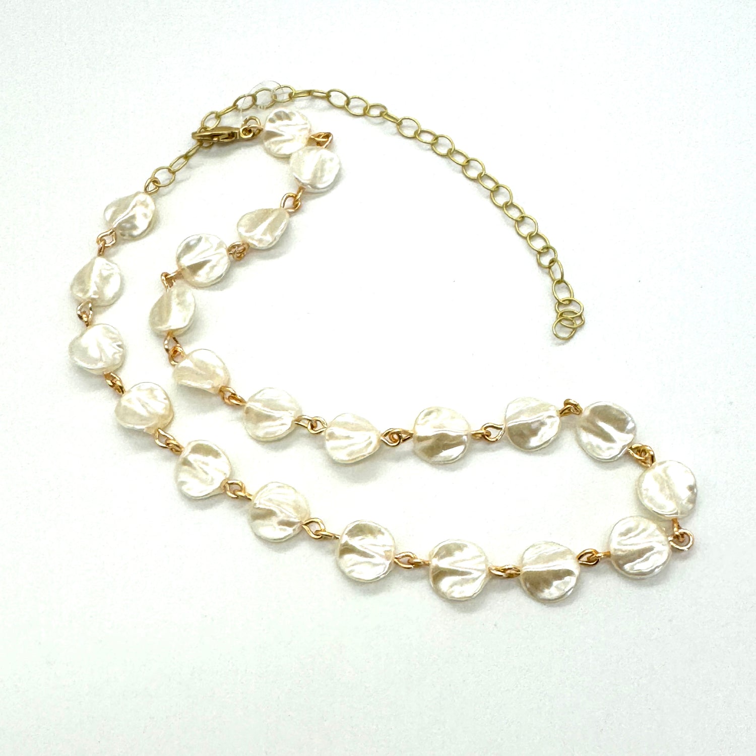 Wafer Pearl Amelia Necklace