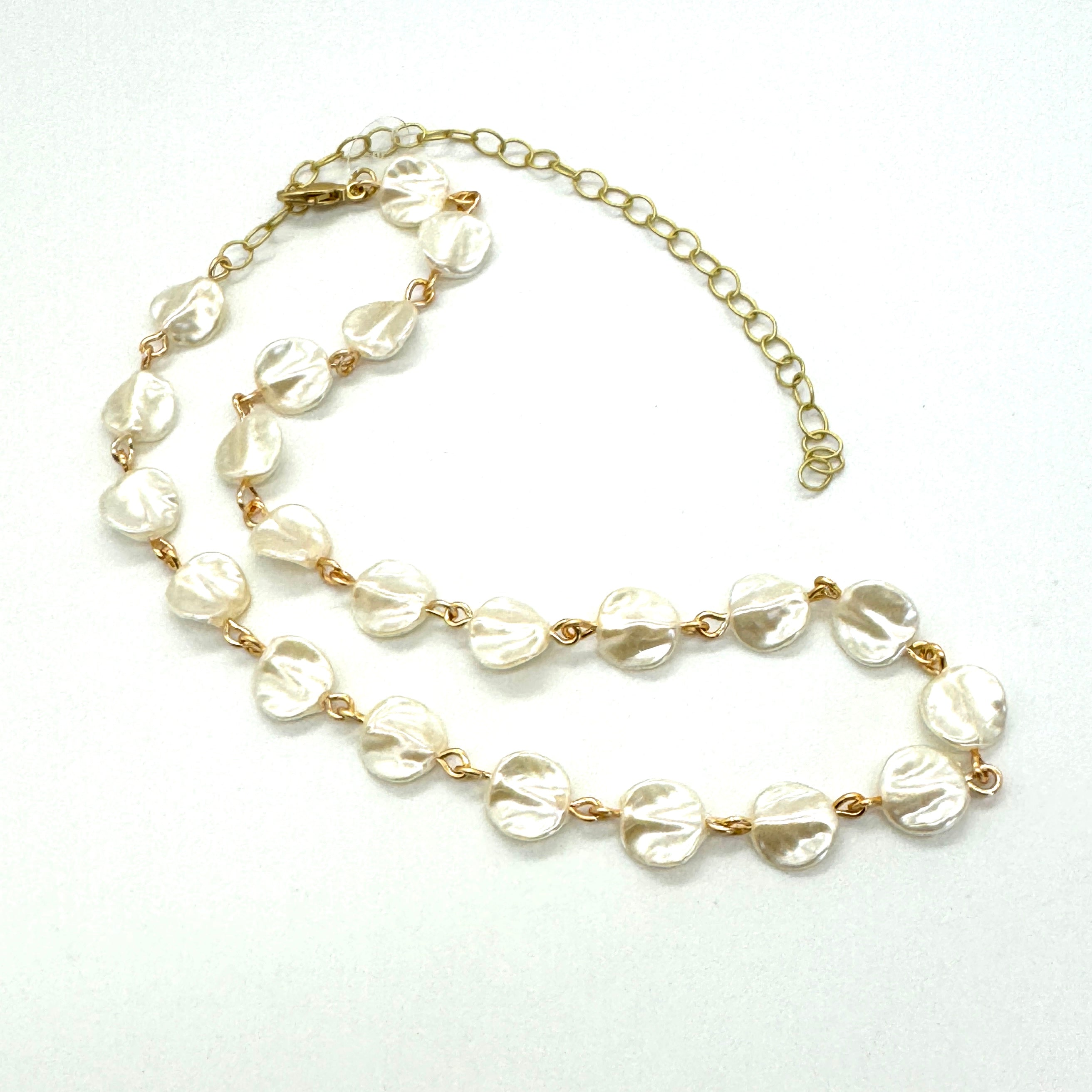 Wafer Pearl Amelia Necklace