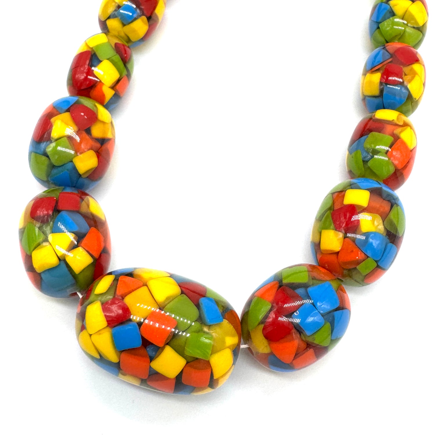 Crayon Confetti Oval Beaded Necklace - 3 colors