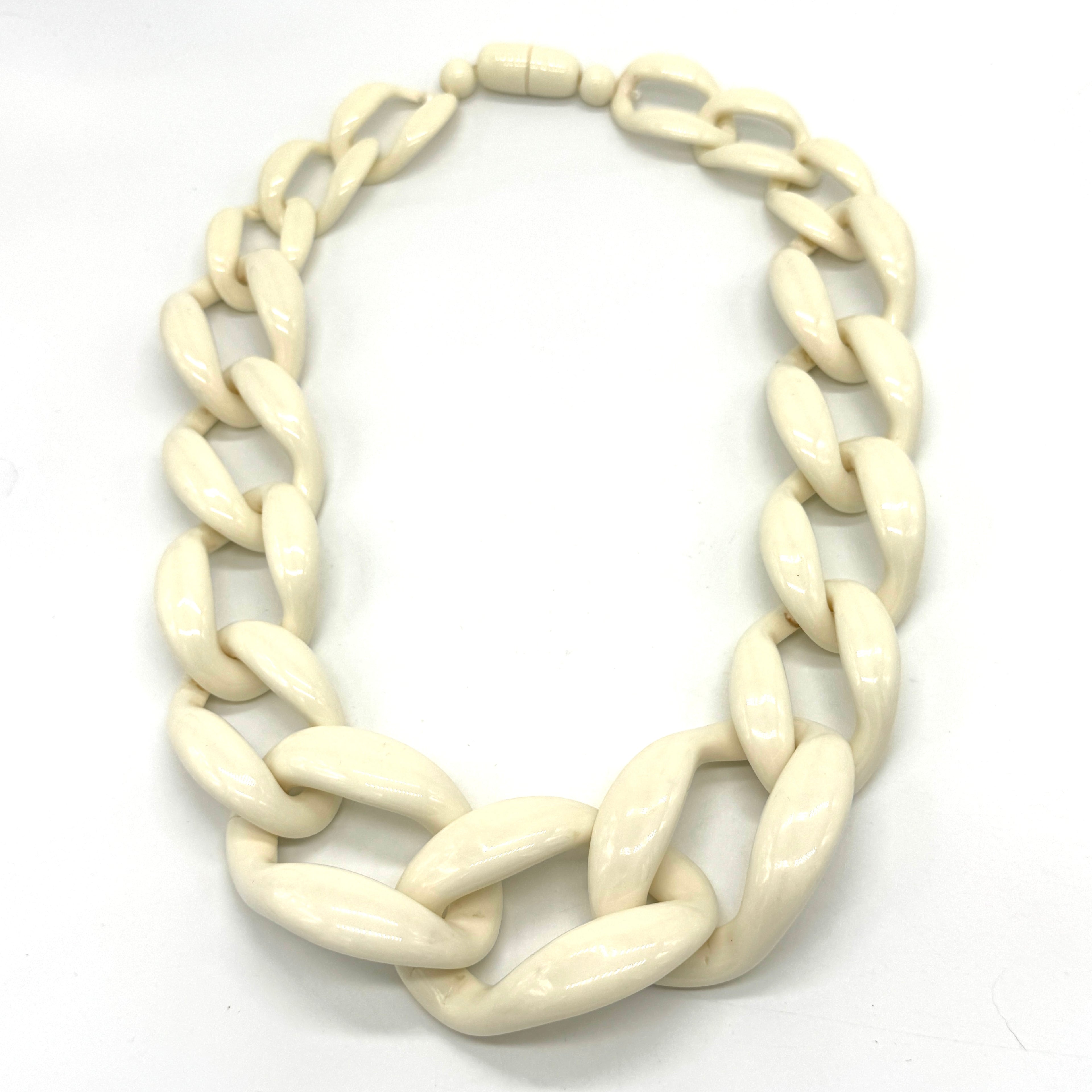 Monument Resin Chain Necklace - 4 colors