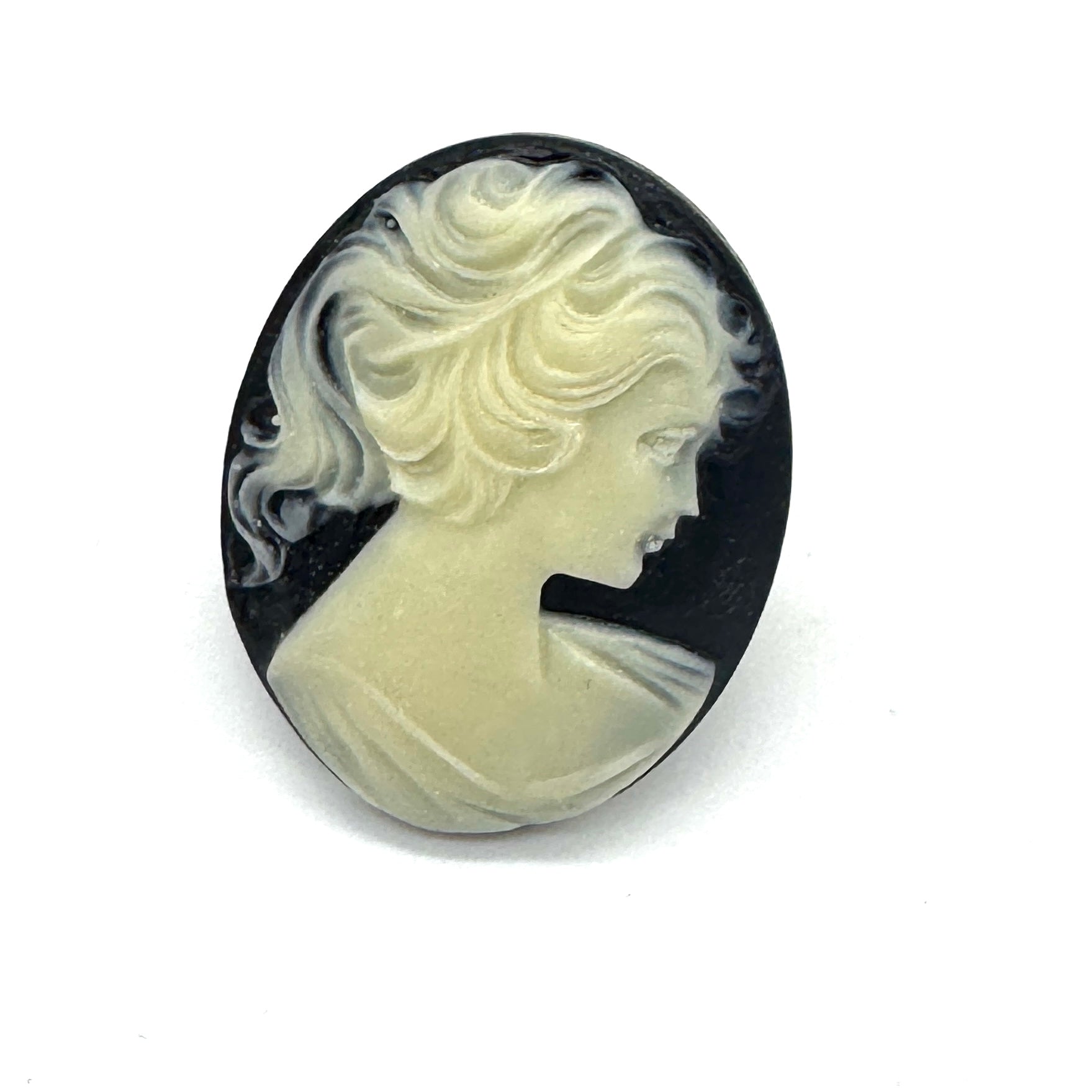 Old Soul Cameo Cocktail Ring