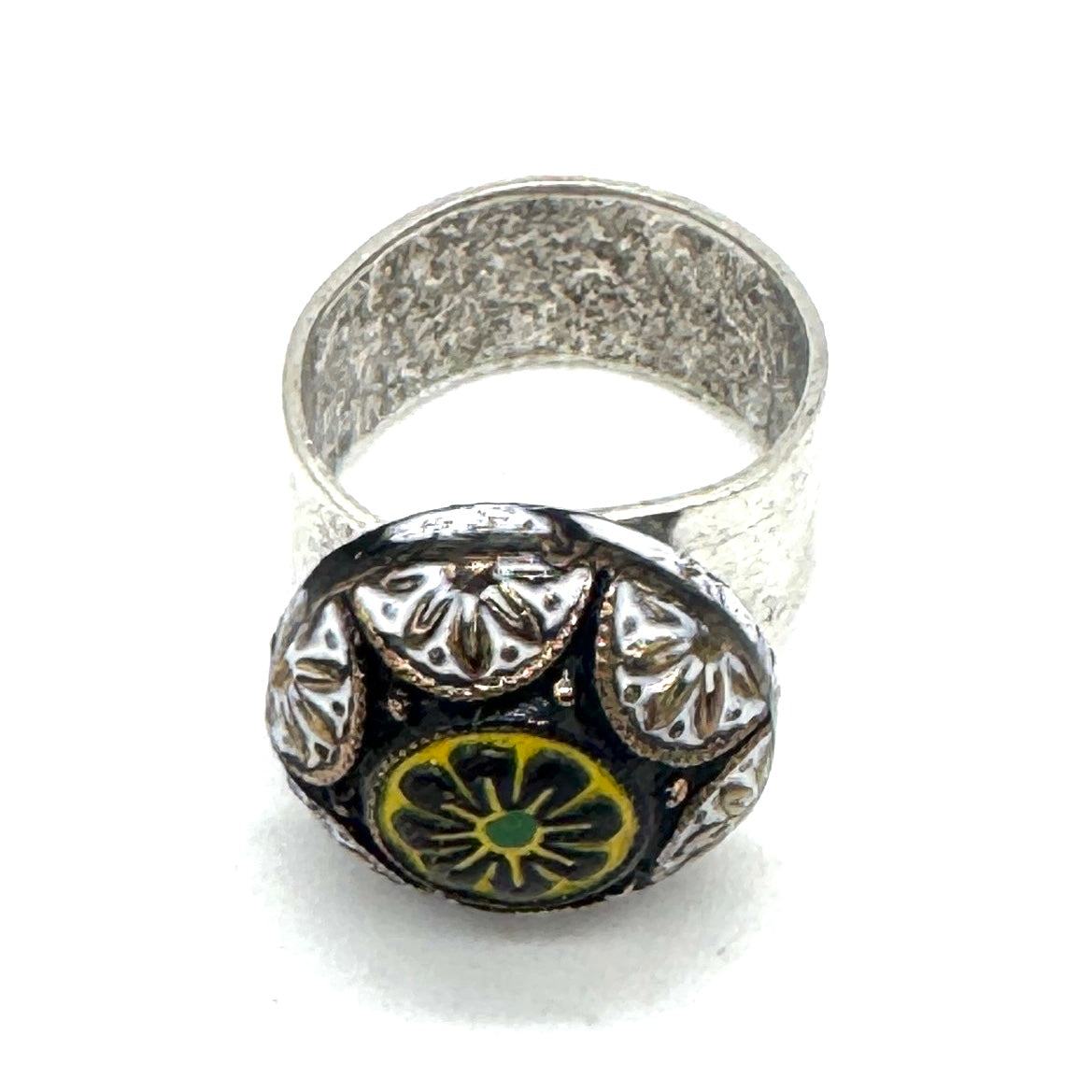 Old World Glass Cocktail Rings