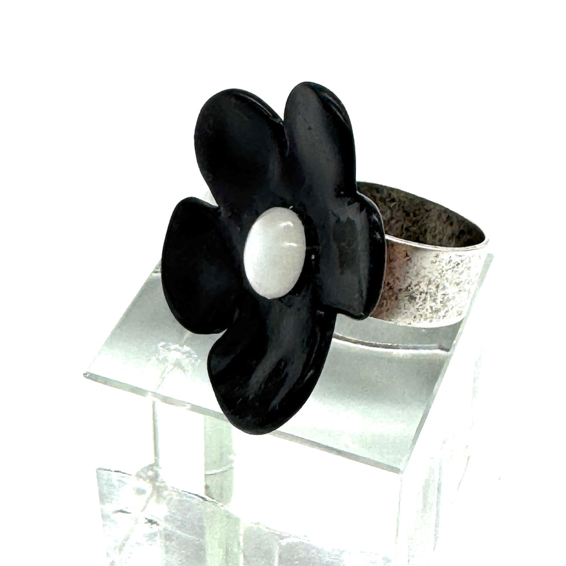 Mad for Mod Bloom Ring