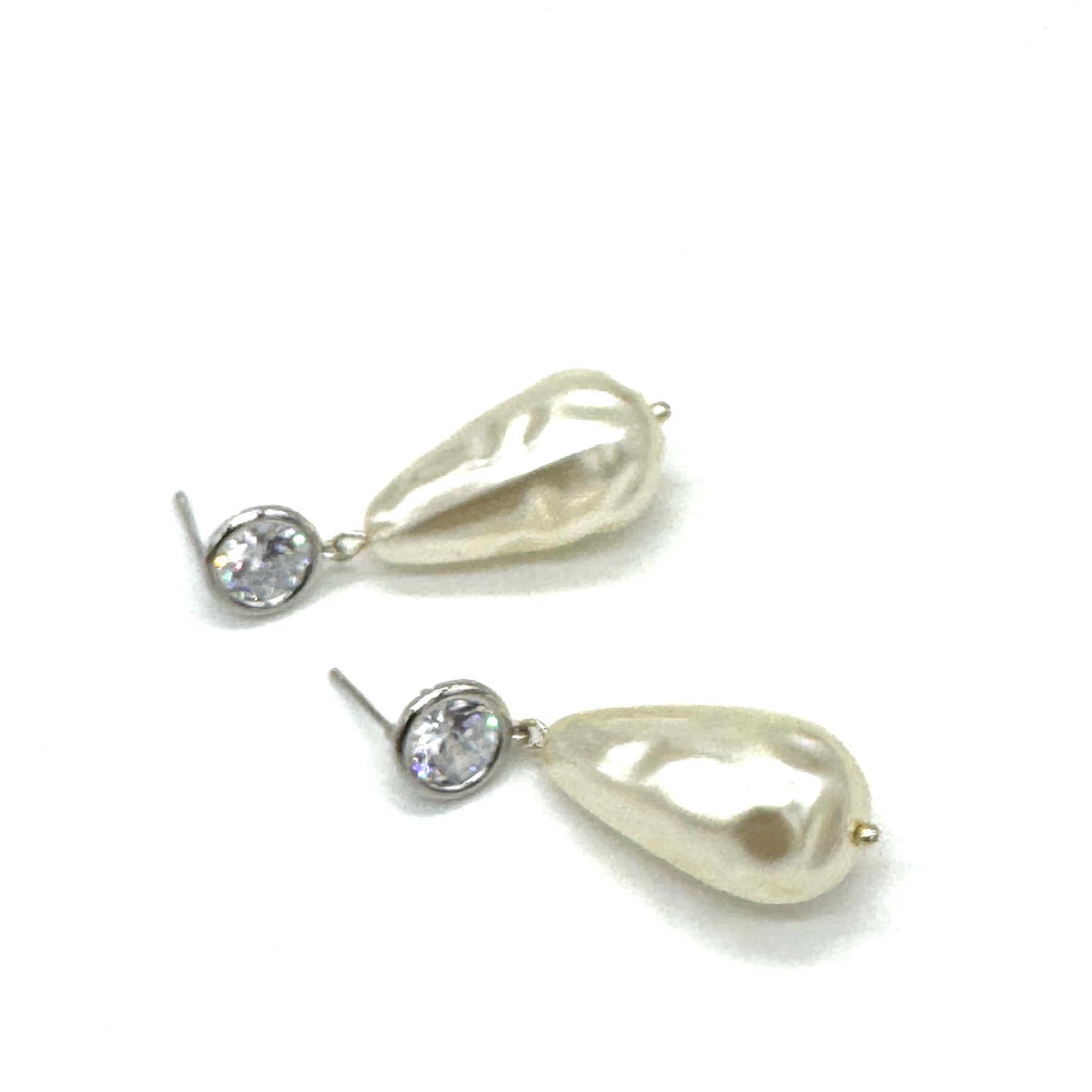 Pearl Portrait Drop Earrings