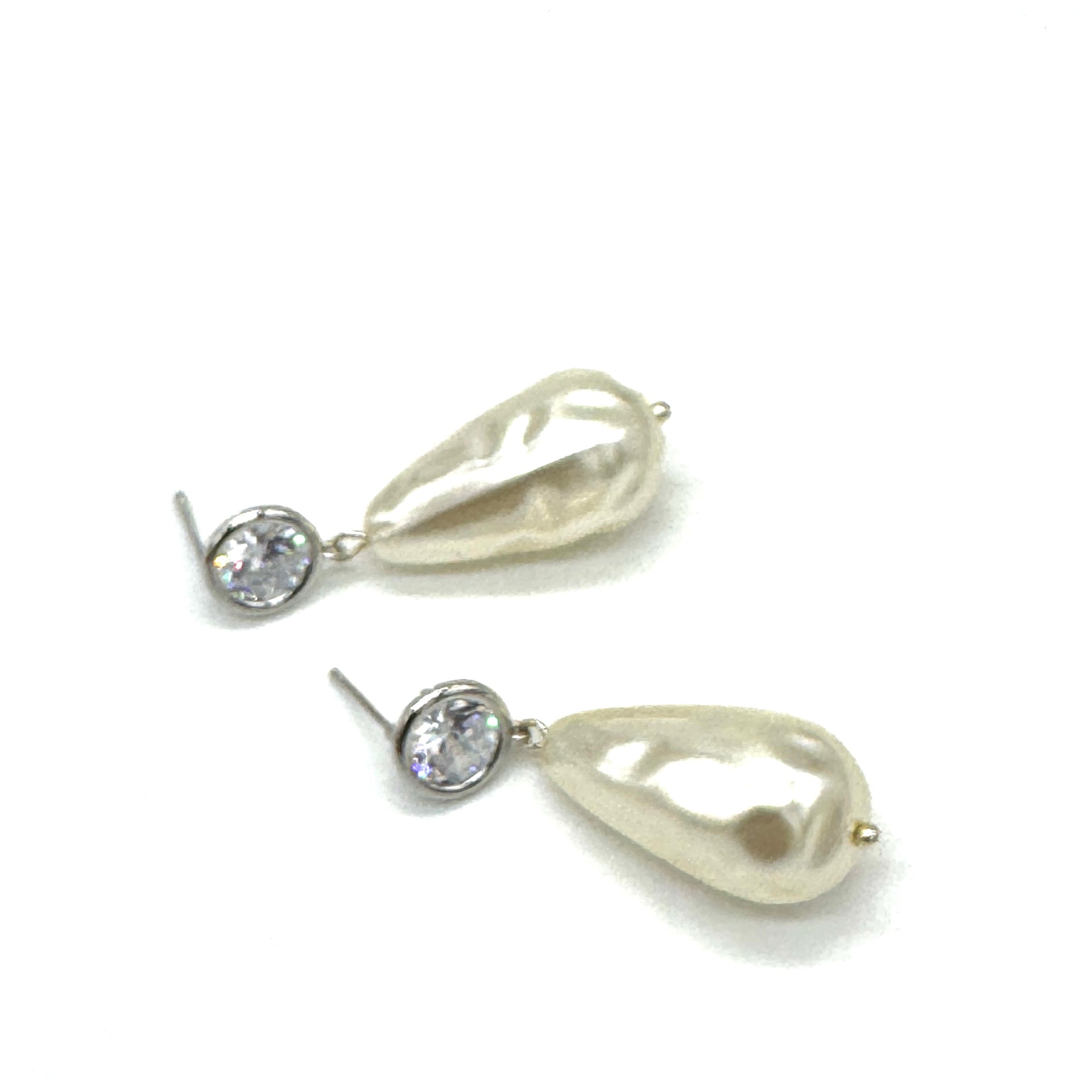 Pearl Portrait Drop Earrings