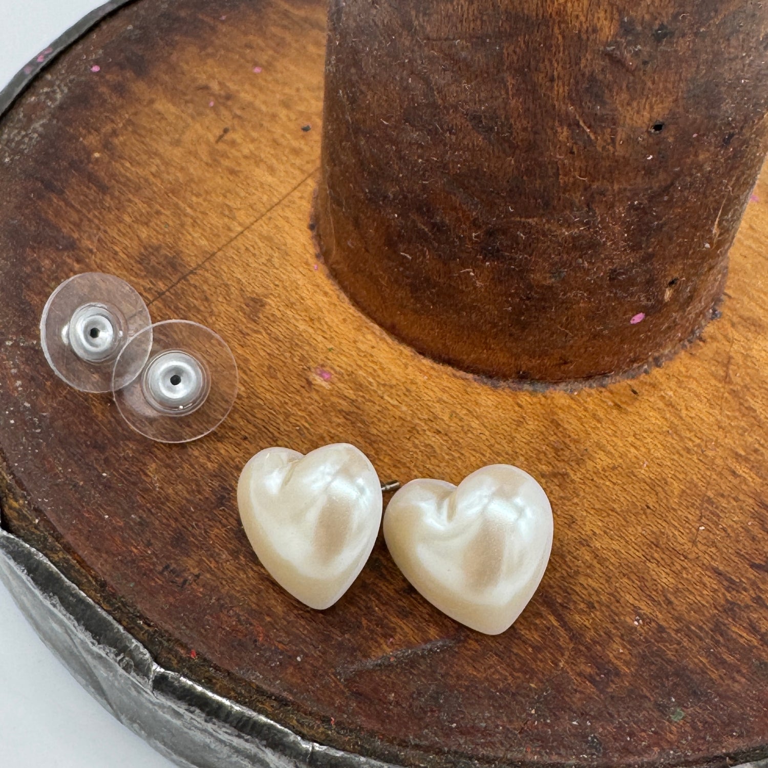 Puff Pearl Heart Studs