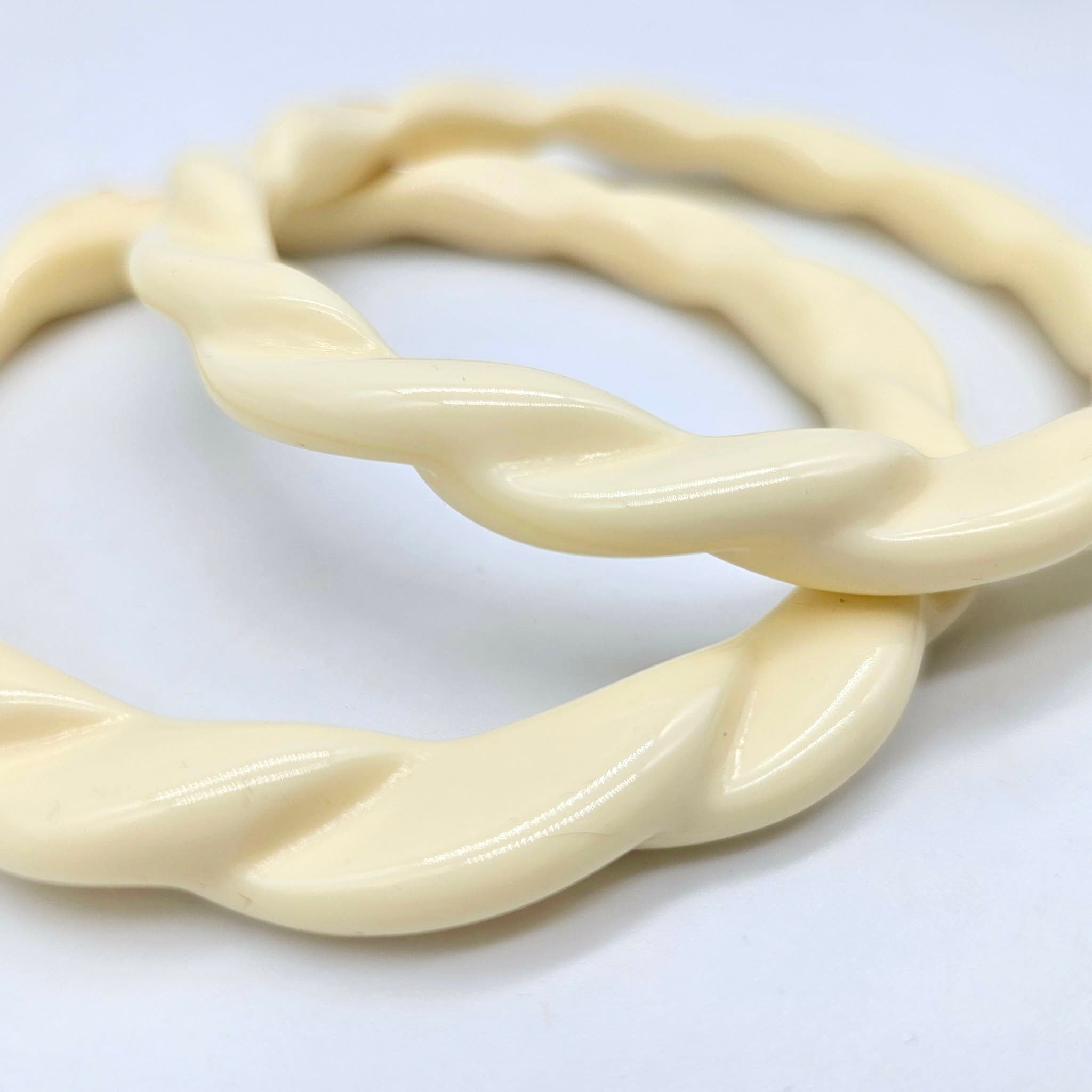 Do the Twist Bangle