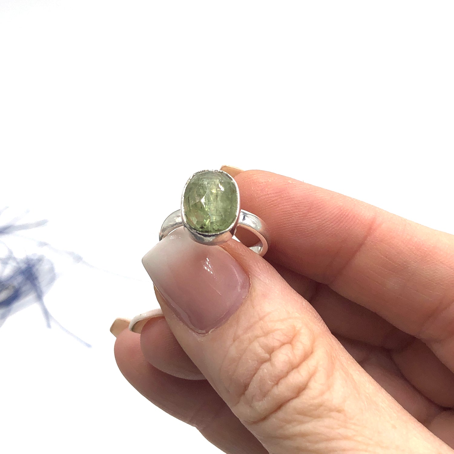 Green Kyanite &amp; Sterling Silver Ring - 