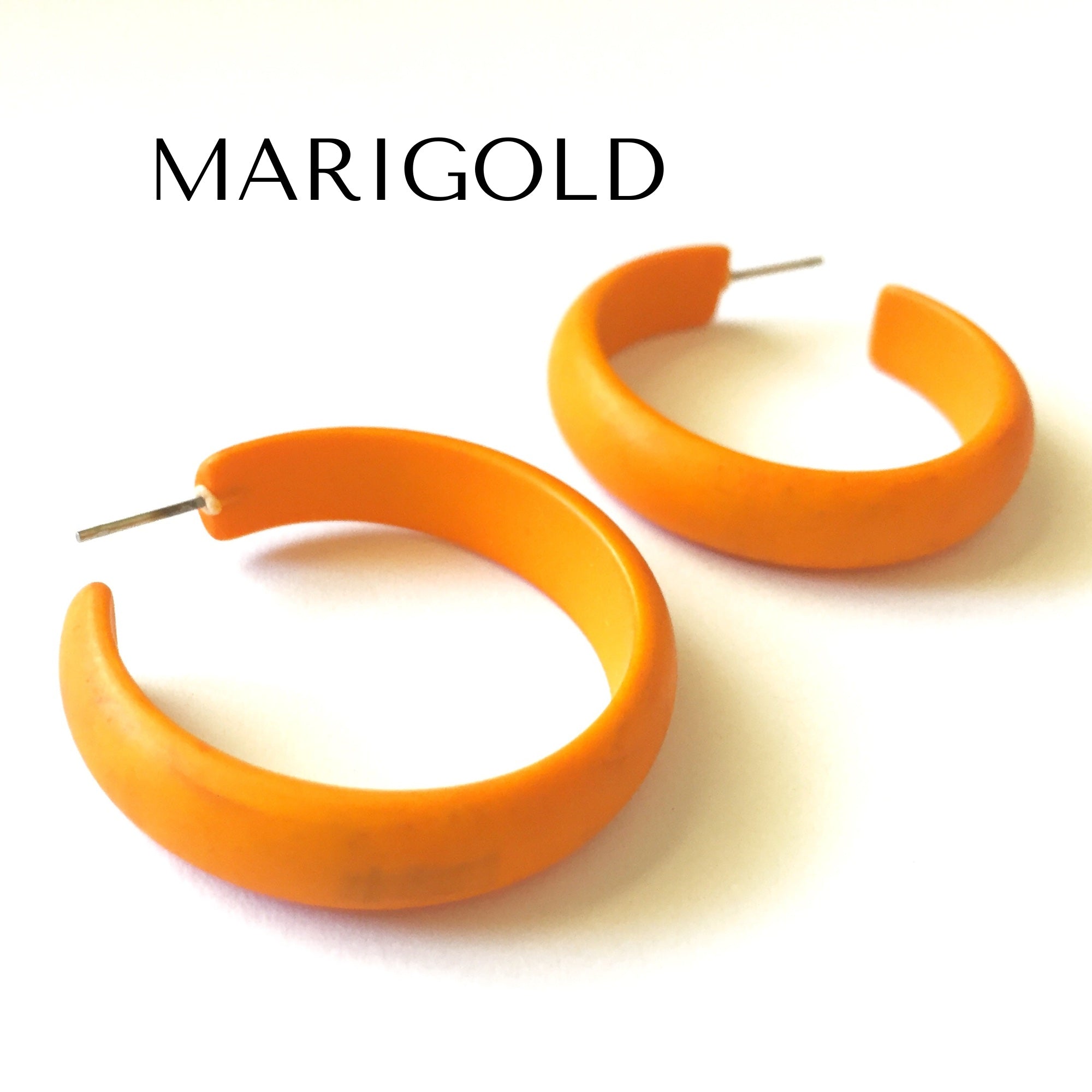 Marbled Lucite Midi Hoop Earrings