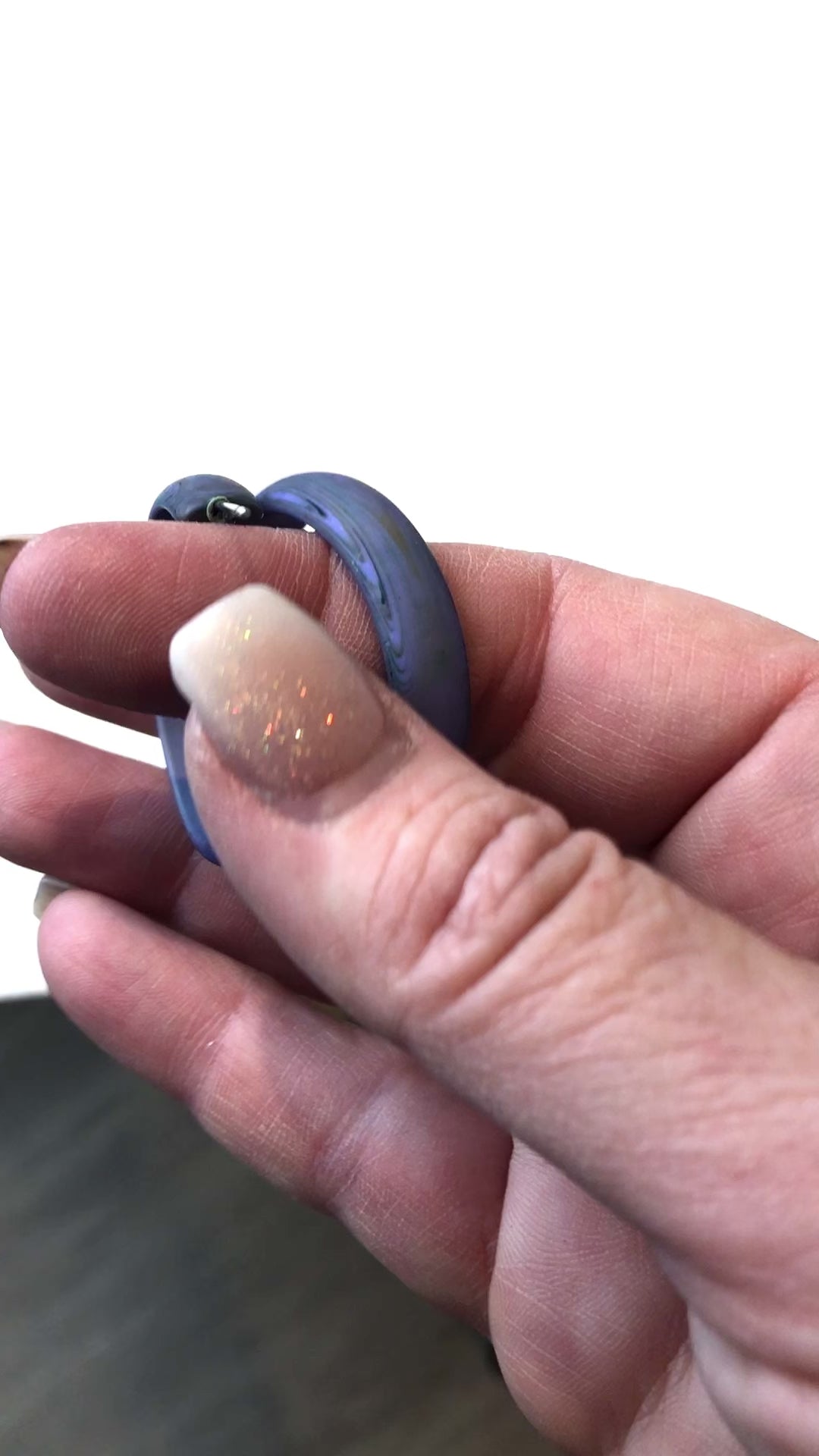 Marbled Lucite Midi Hoop Earrings