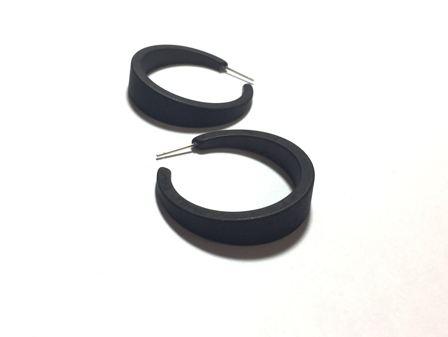 frosted black hoops