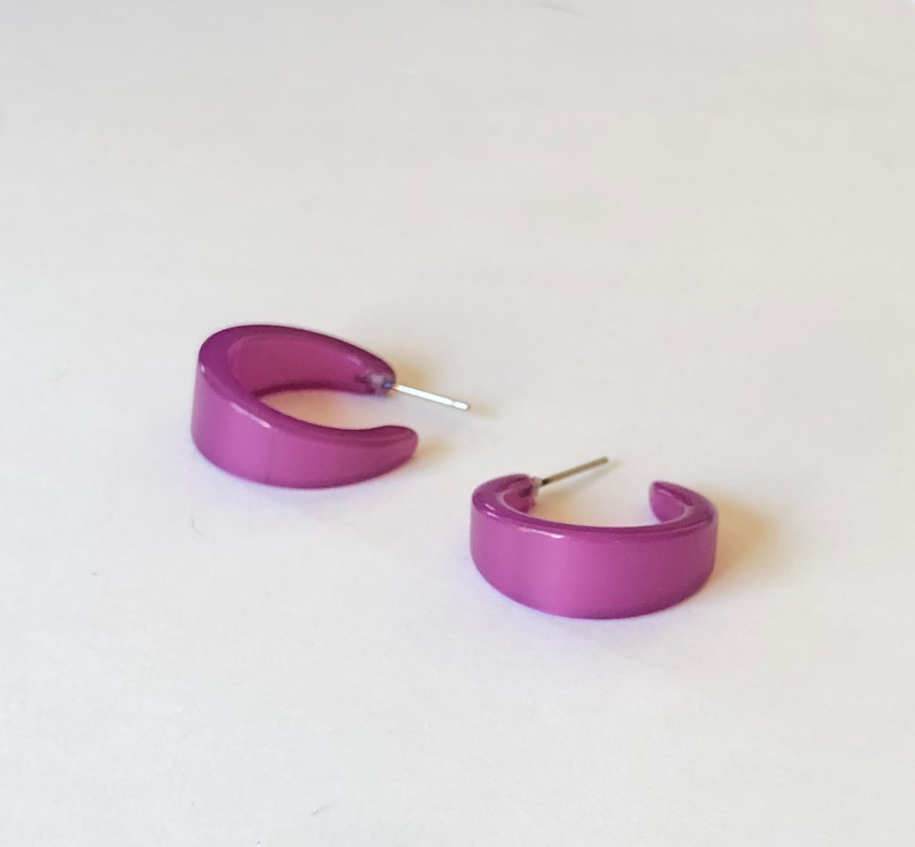 Light Violet Purple Moonglow Tapered Hoop Earrings