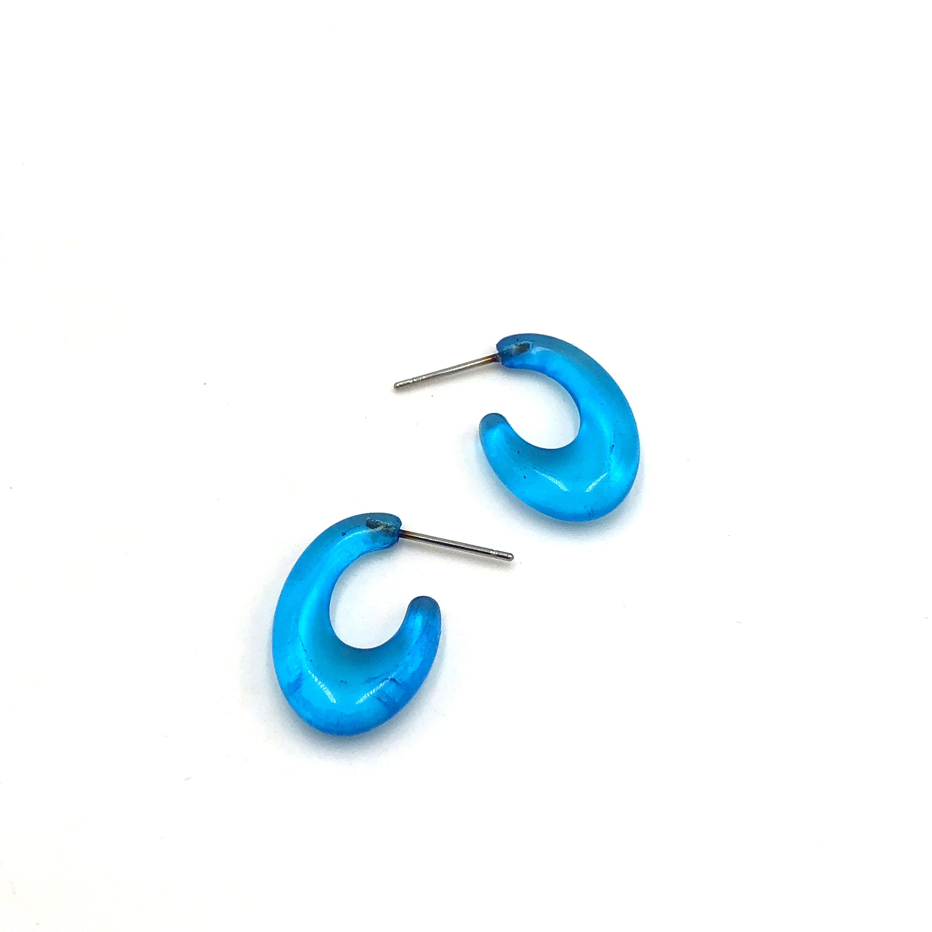 deep blue earrings