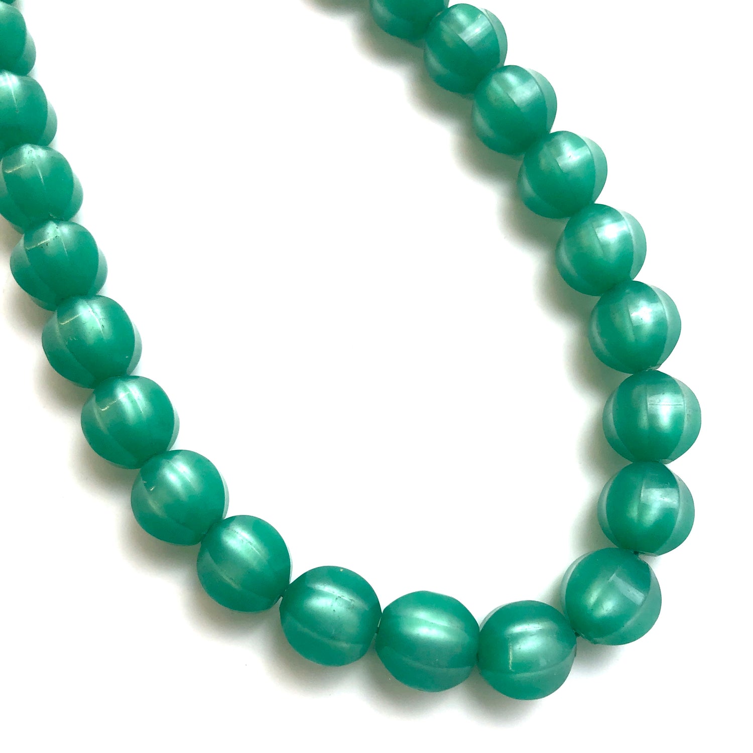 green moonglow necklace