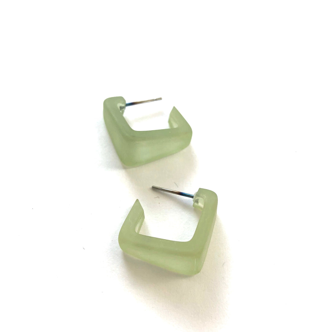 small square hoops