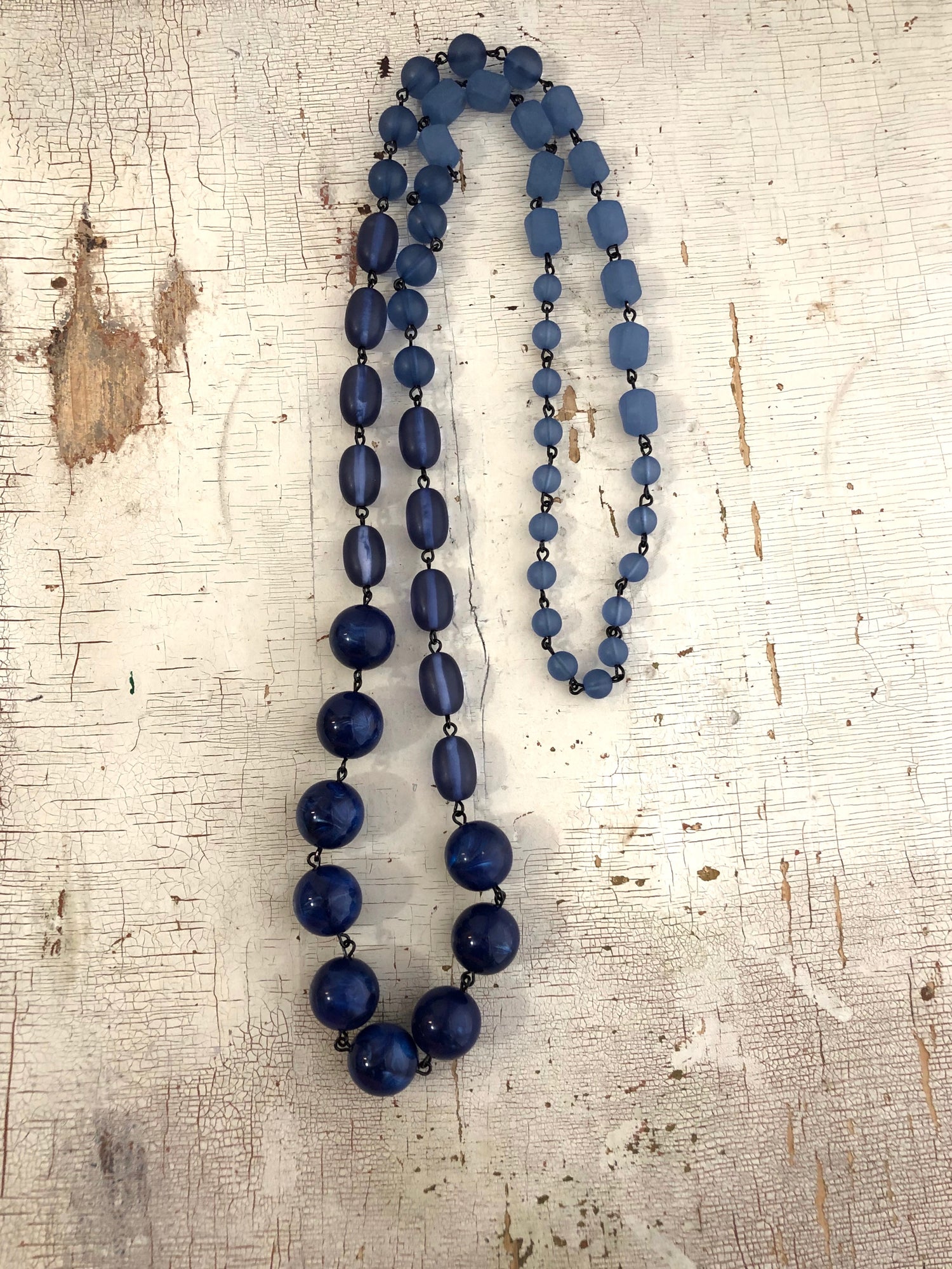 dark blue necklace