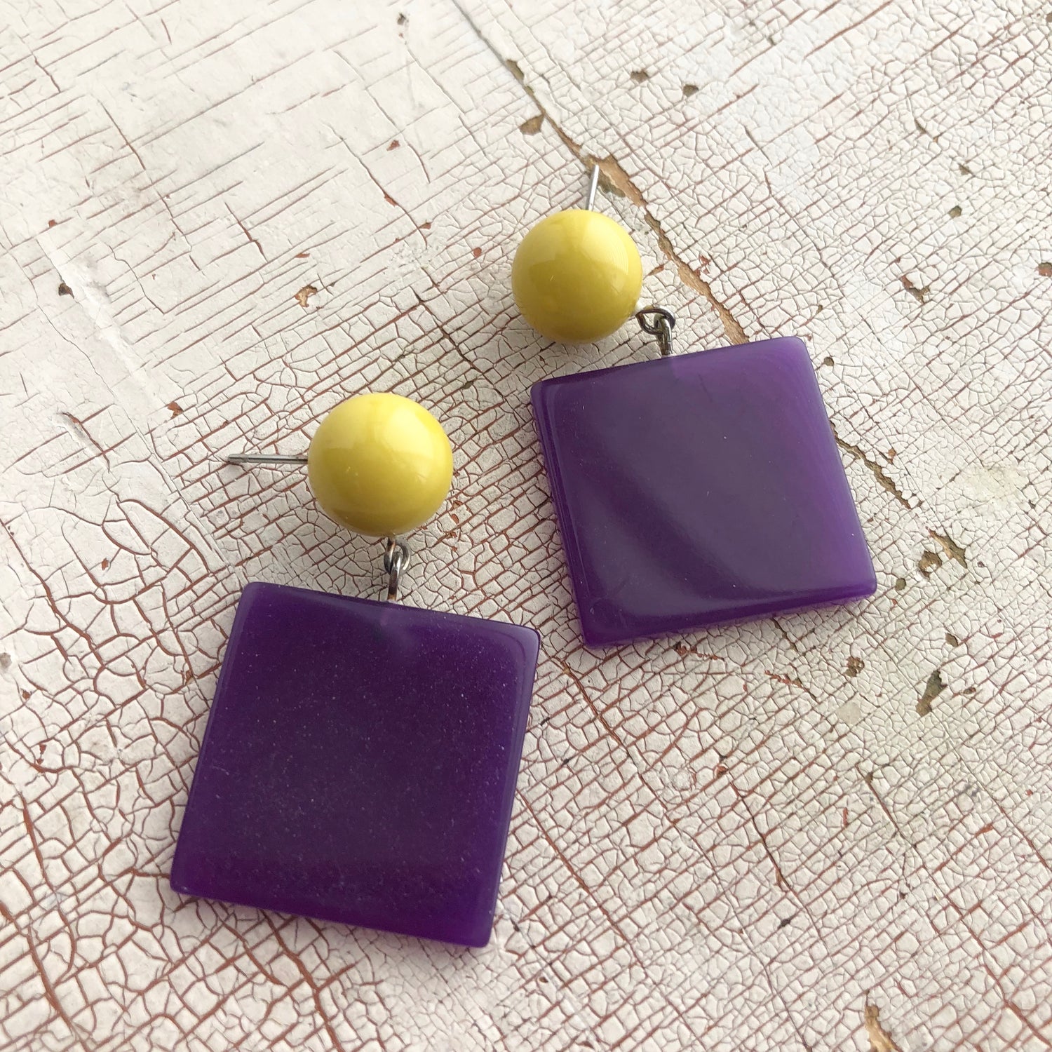 square purple earrings
