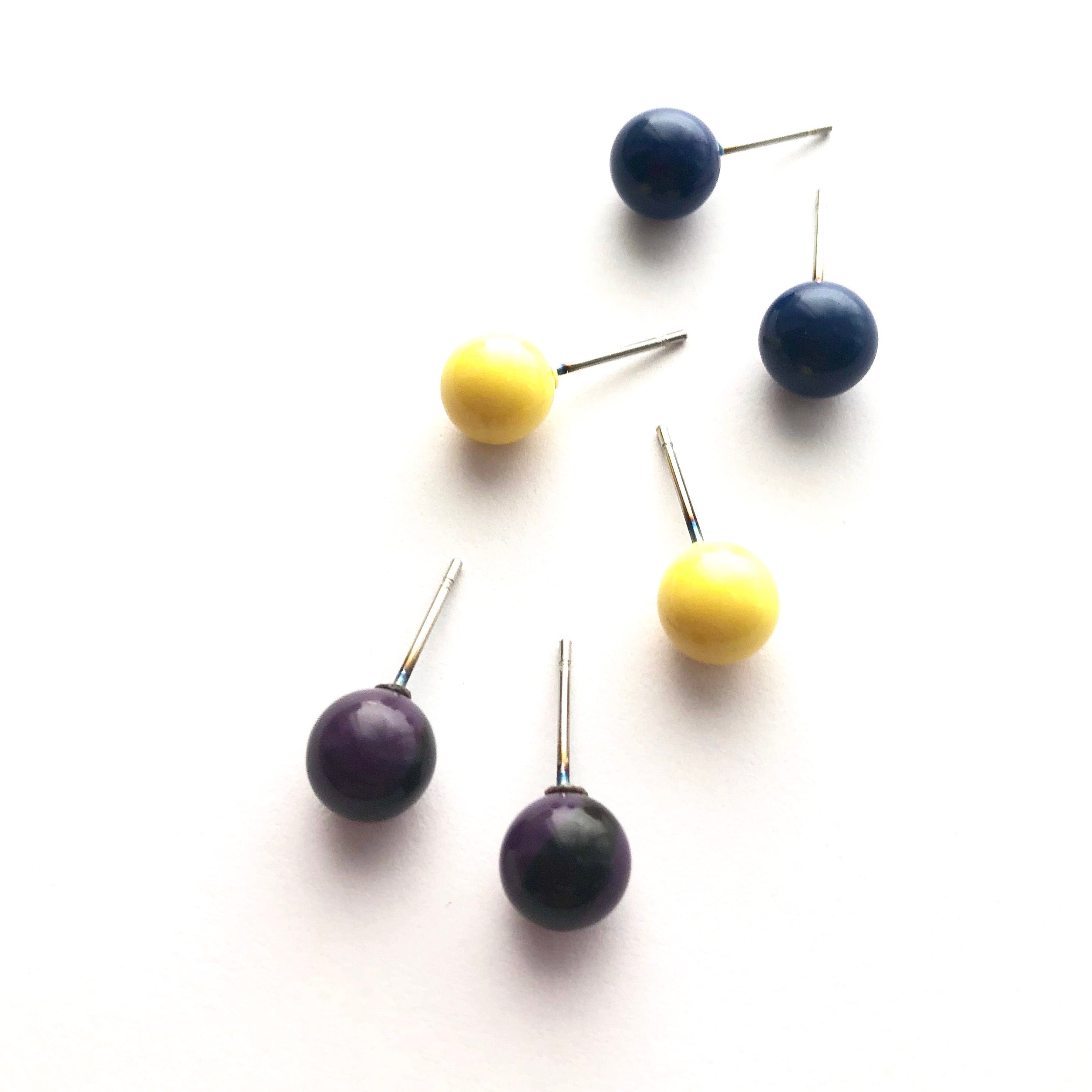 ball stud earrings