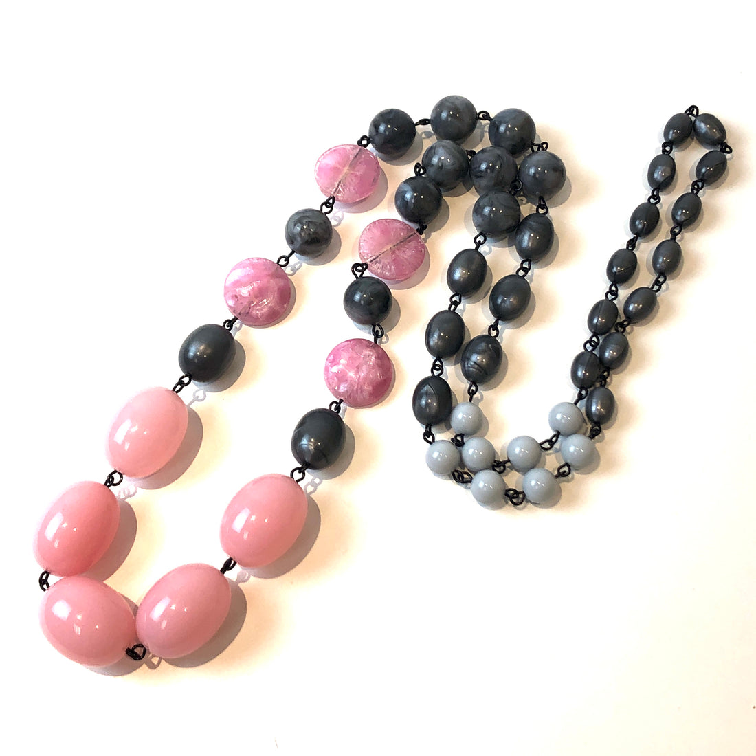 Pink &amp; Dark Grey Aura Rosary-chained Rope Necklace