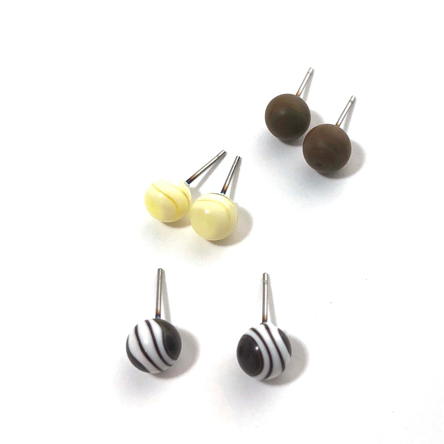 brown lucite studs