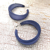 dark blue hoops
