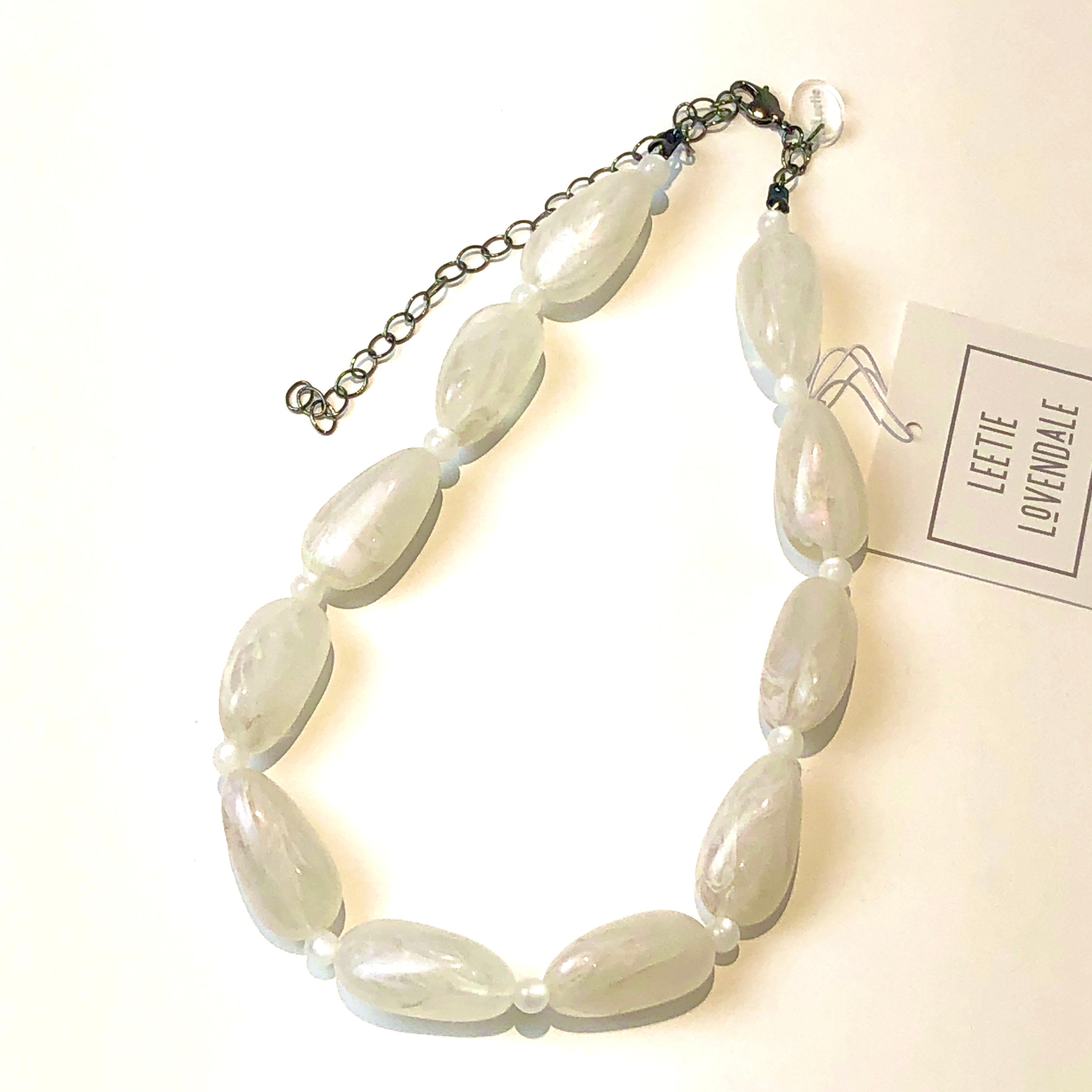 white marbled necklace