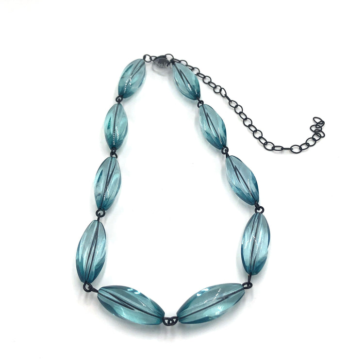 teal twisted beaded necklace