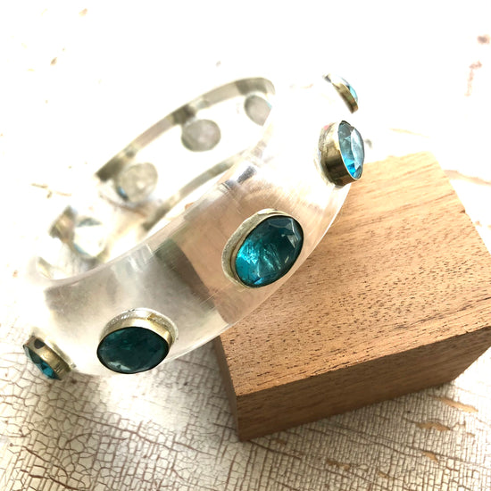 Clear & Aqua Crystal Resin Bangle Bracelet - Midi